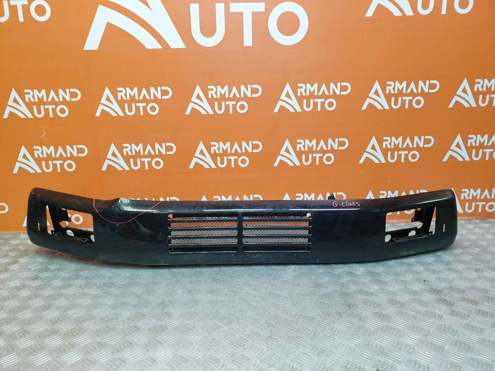 Бампер Mercedes G-Class 1990-2006 W463