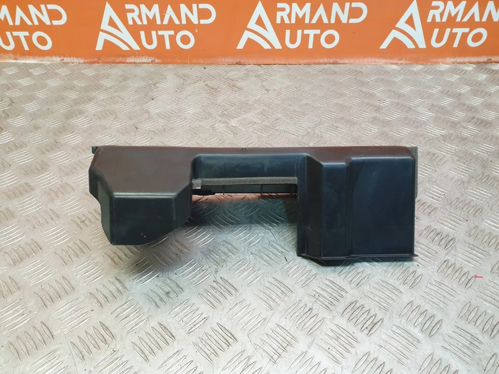 Дефлектор радиатора Hyundai Solaris 2017-нв