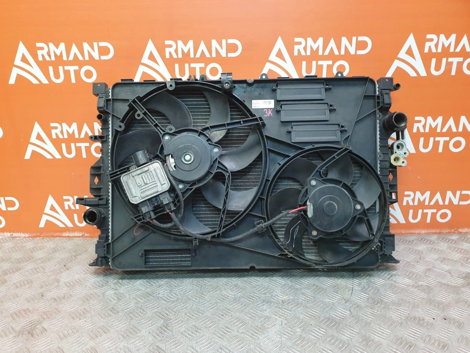 Радиатор двигателя (двс) Land Rover Freelander 2006-2014