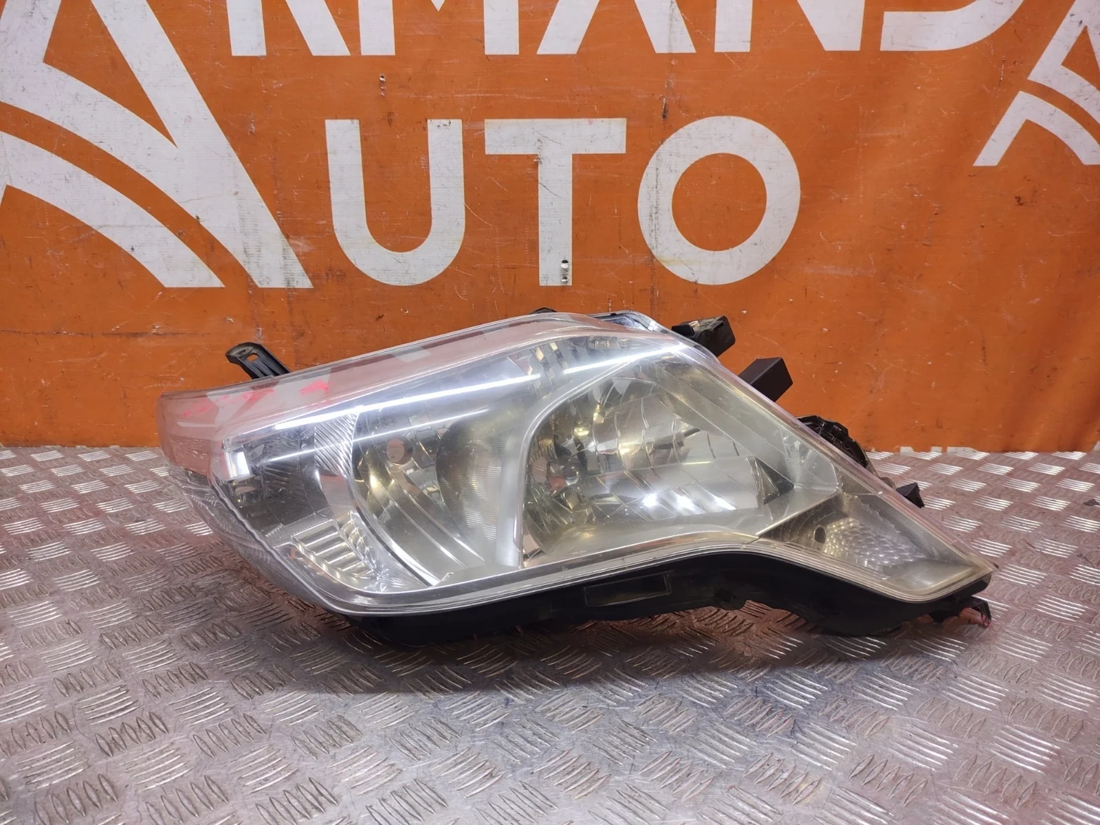 Фара Toyota Land Cruiser Prado 2013-2017 150
