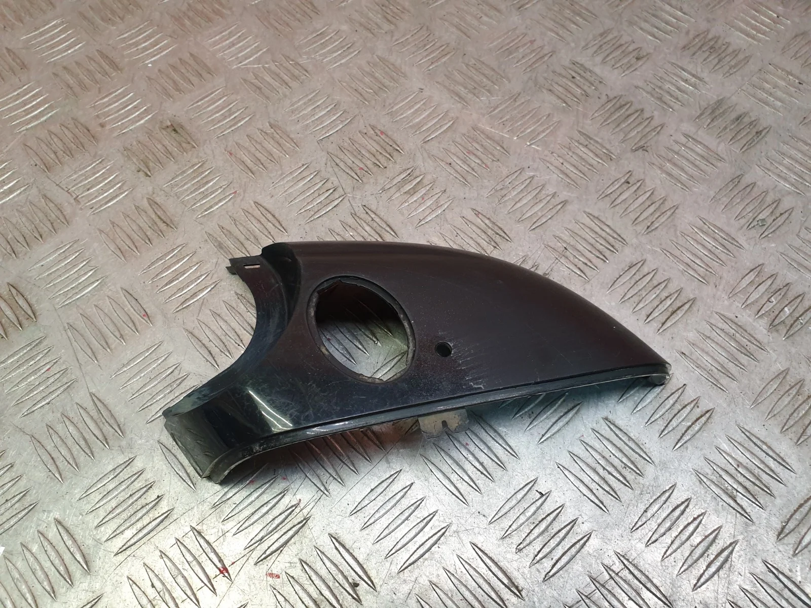 Крышка зеркала нижняя Land Rover Range Sport 2013-нв L494