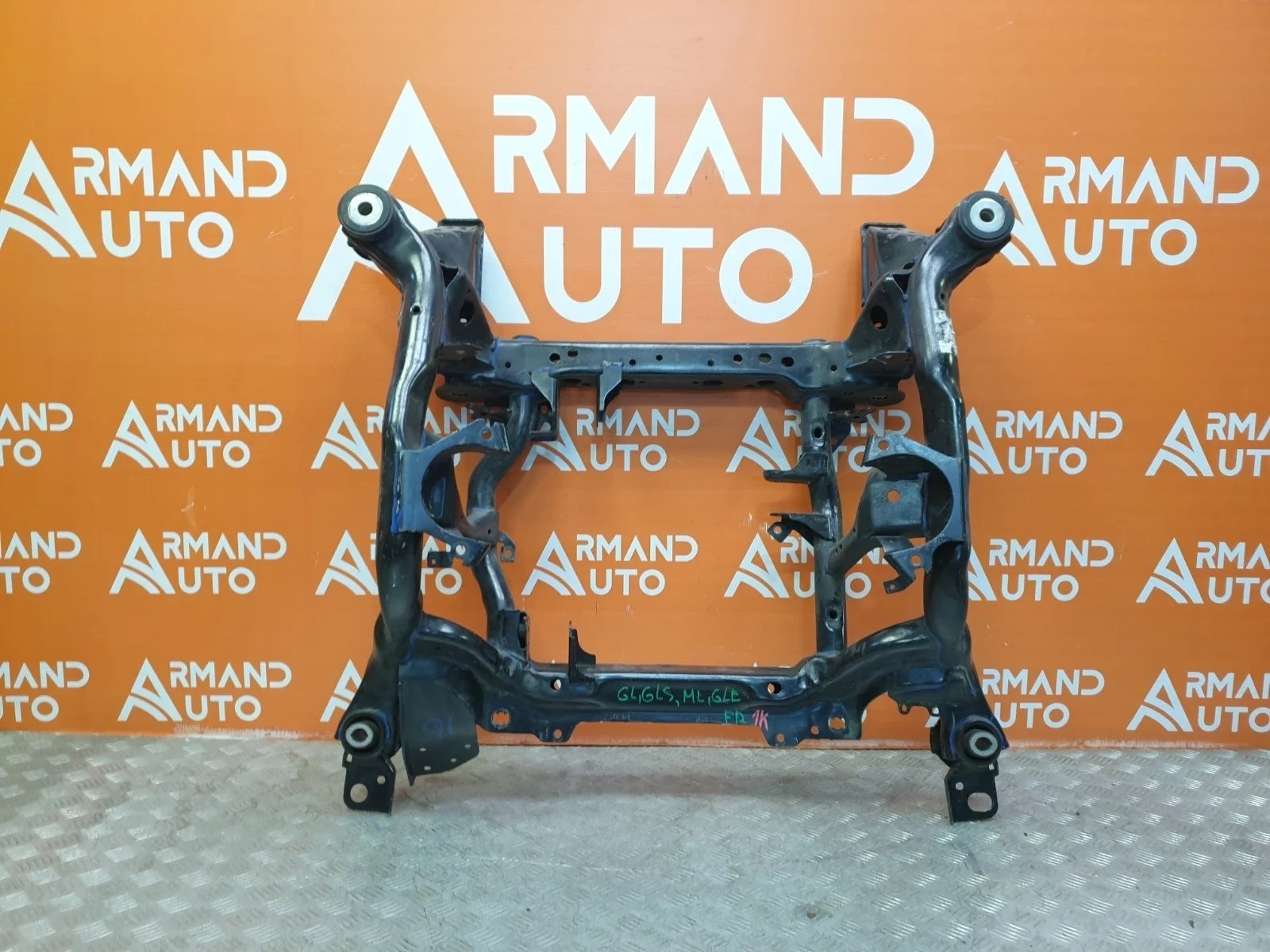 Подрамник Mercedes ML GLE-Class 2011-2018 W166