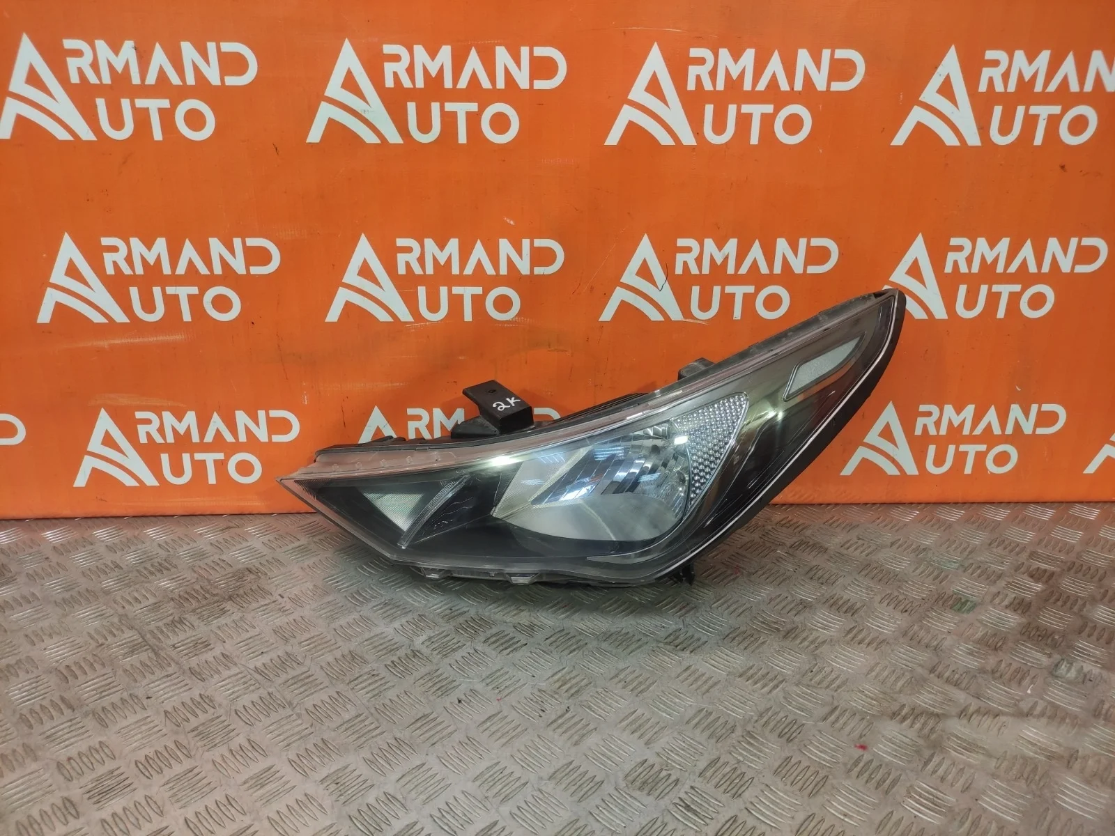 Фара HYUNDAI Solaris 2020-нв