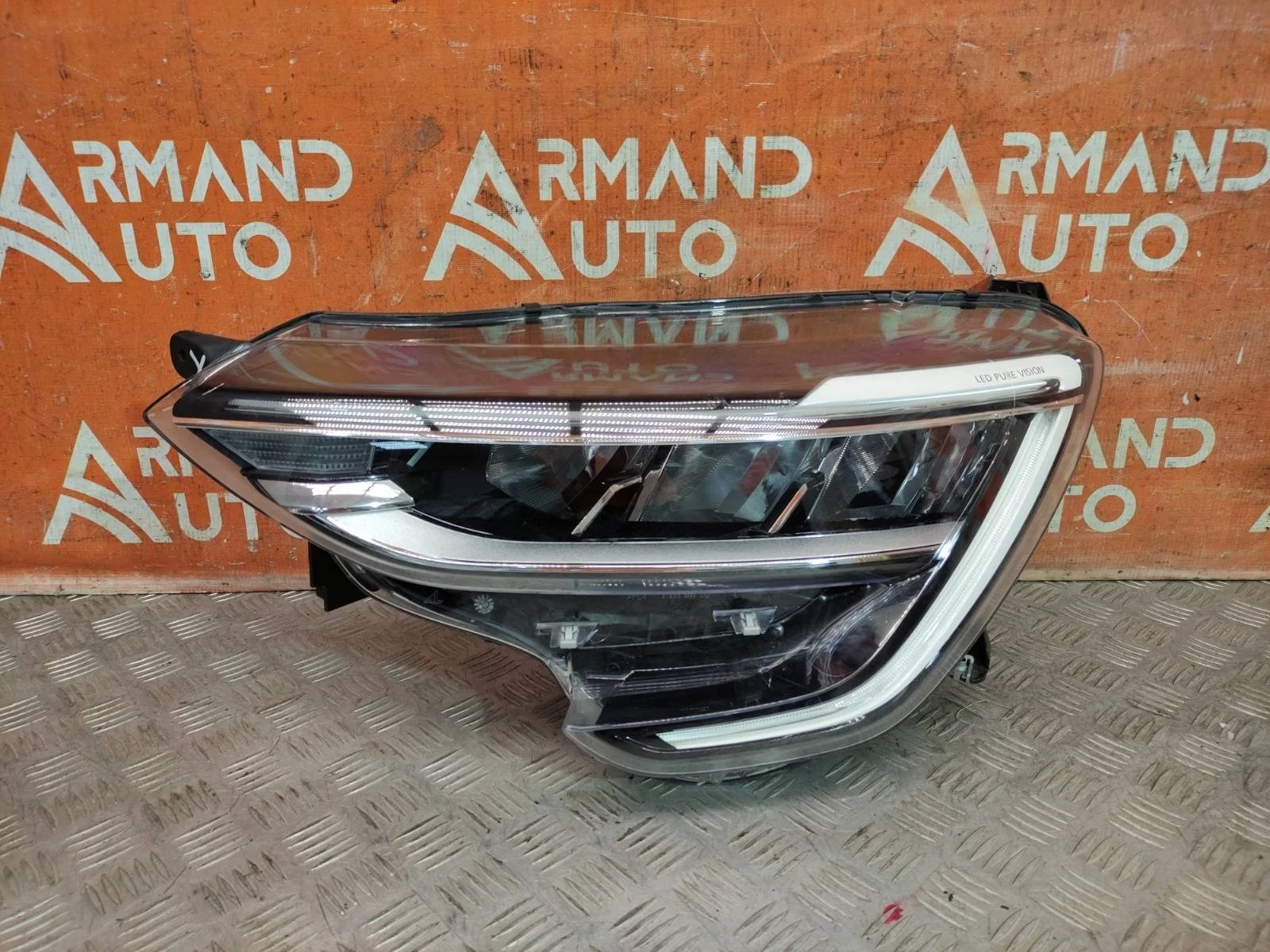Фара RENAULT Arkana 2019-нв