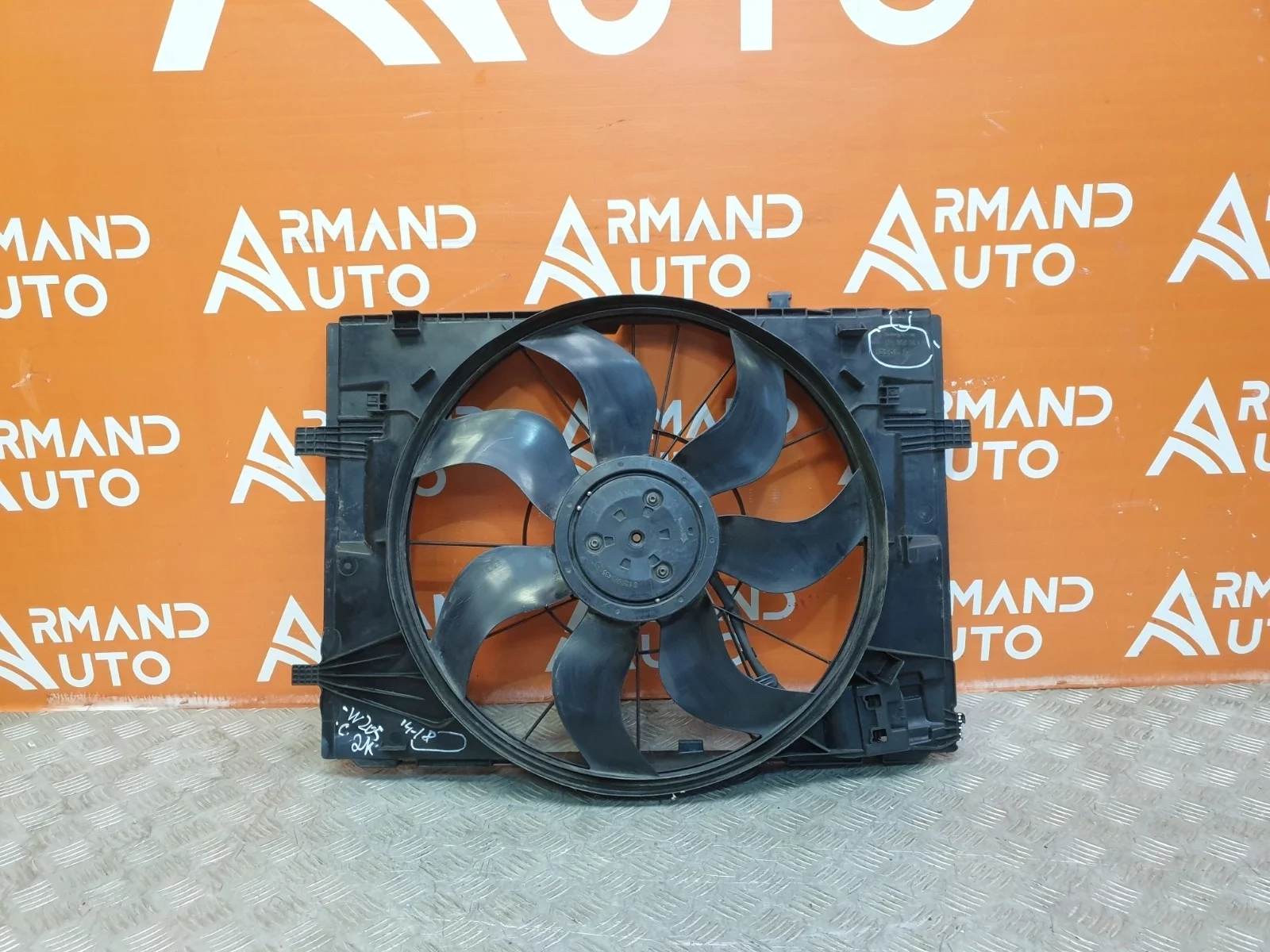 Диффузор вентилятора Mercedes -Class 2013-2020 W222, C217