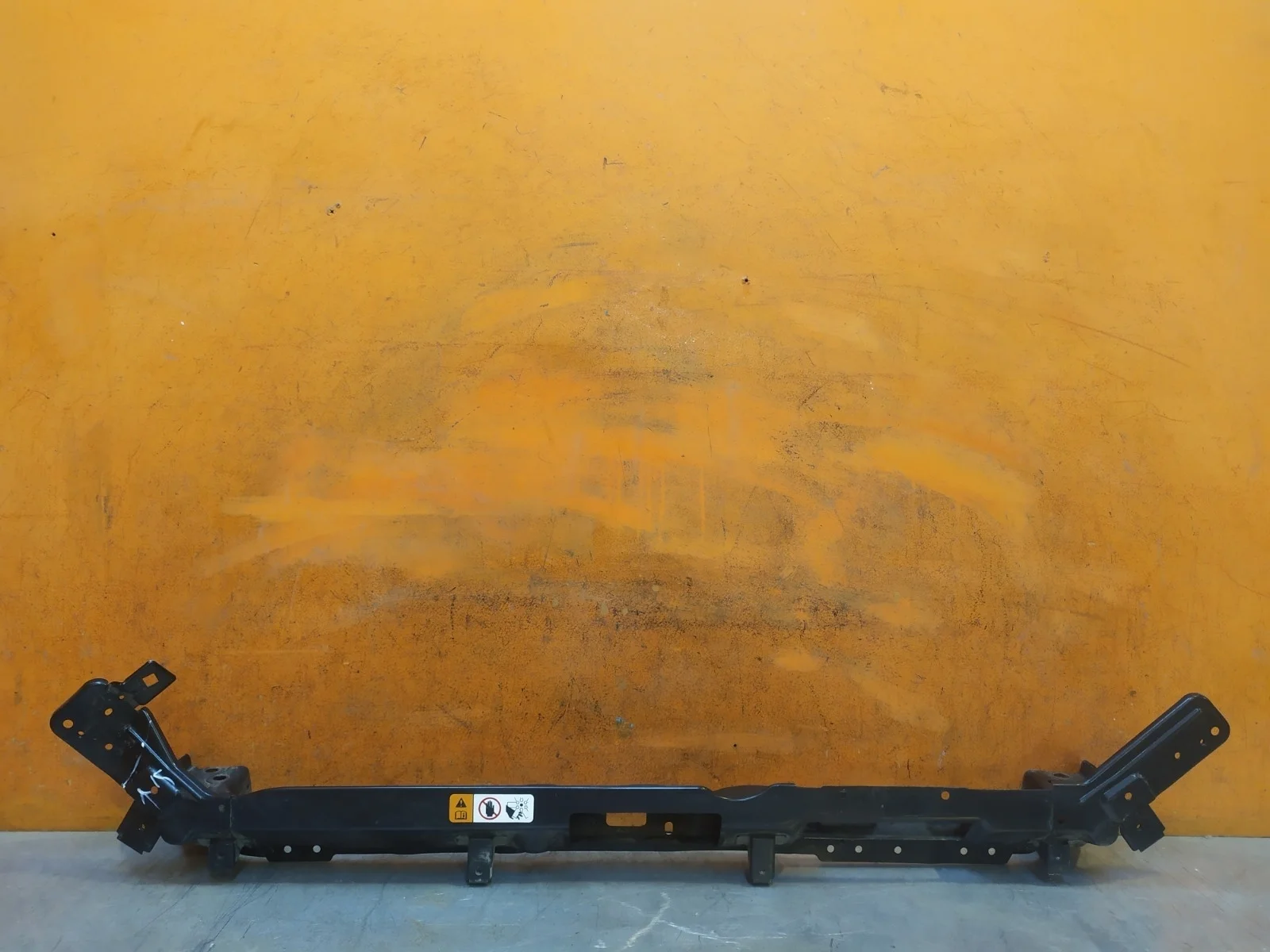 Панель передняя (суппорт радиатора) верхняя Kia Cerato 2016-2019 3