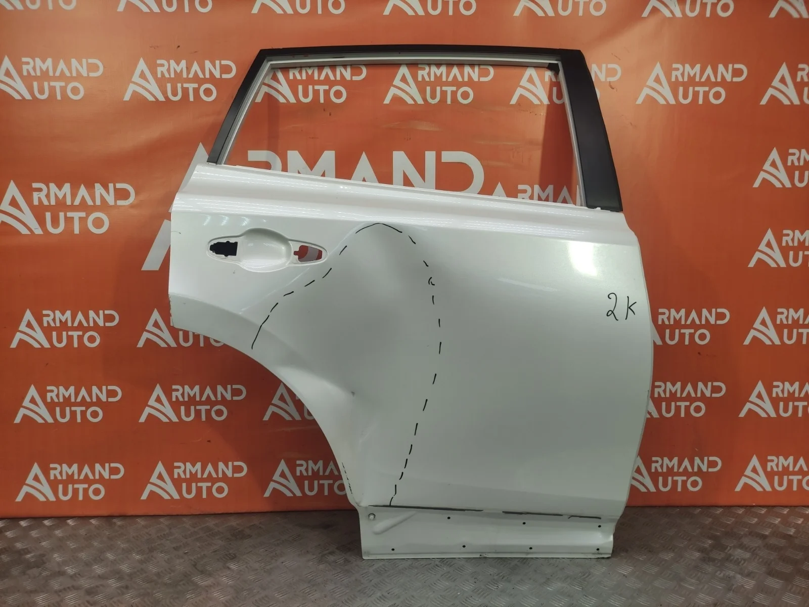 Дверь Toyota Rav4 2012-2019 CA40