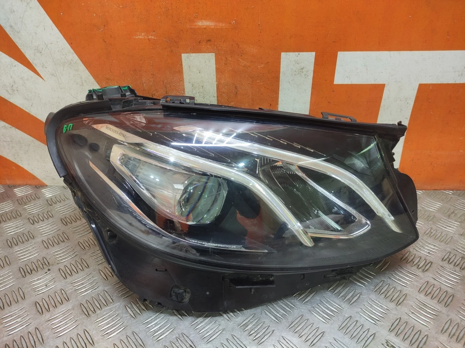 Фара Mercedes -Class 2016-2020 W213, S213, C238