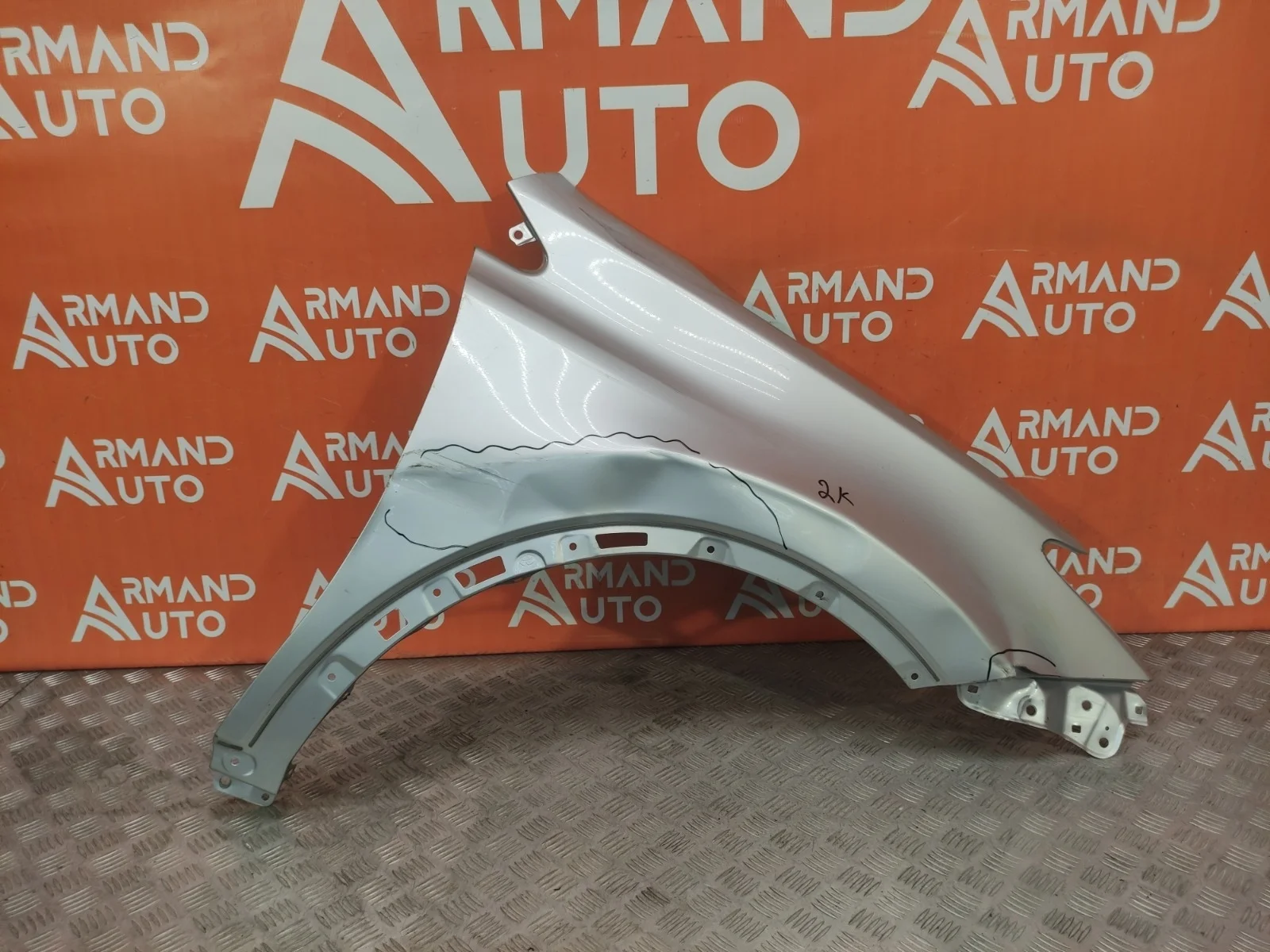 Крыло Toyota Rav4 2012-2019 CA40