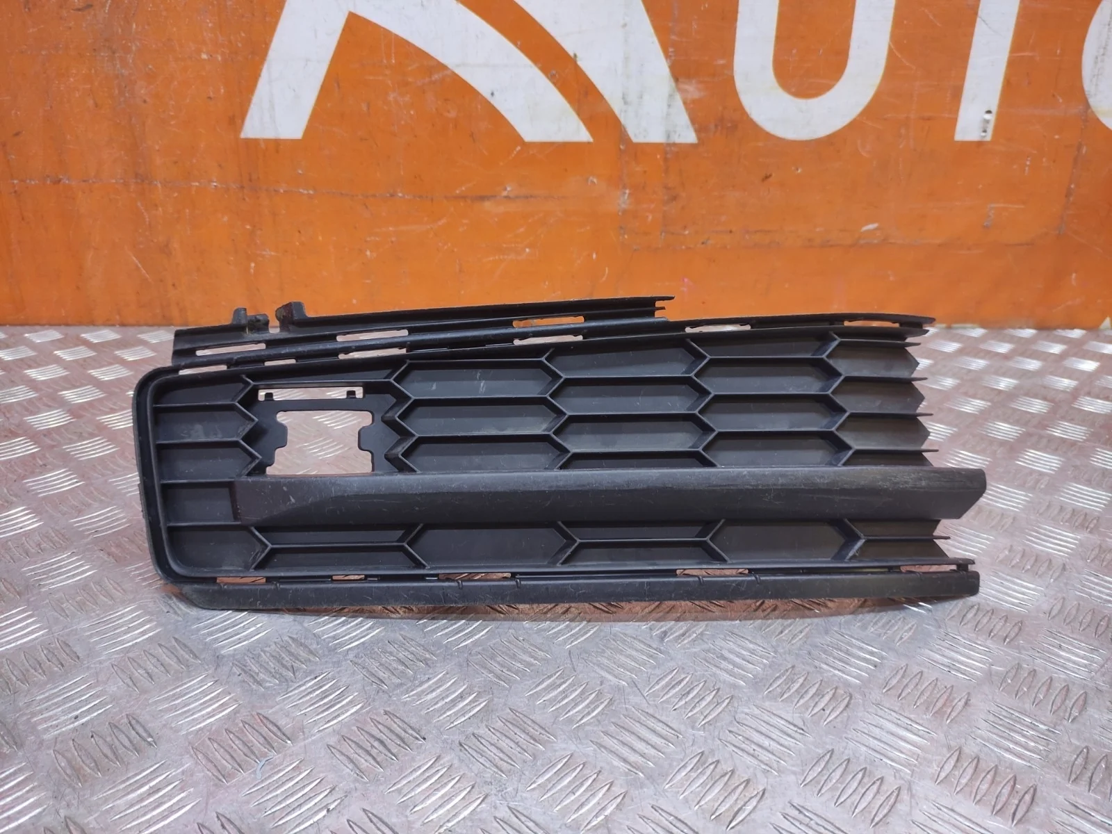 Решетка бампера skoda Kodiaq 2016-2022