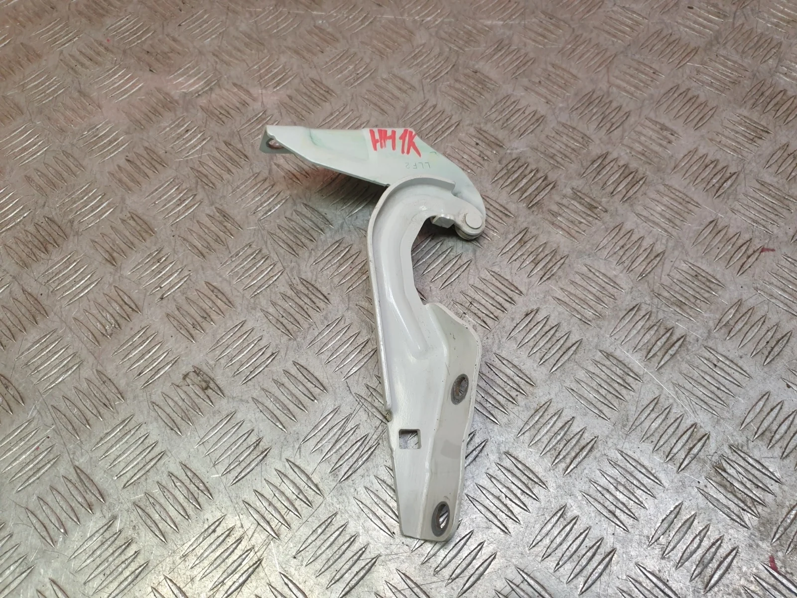 Петля капота Mitsubishi ASX 2010-нв GA0