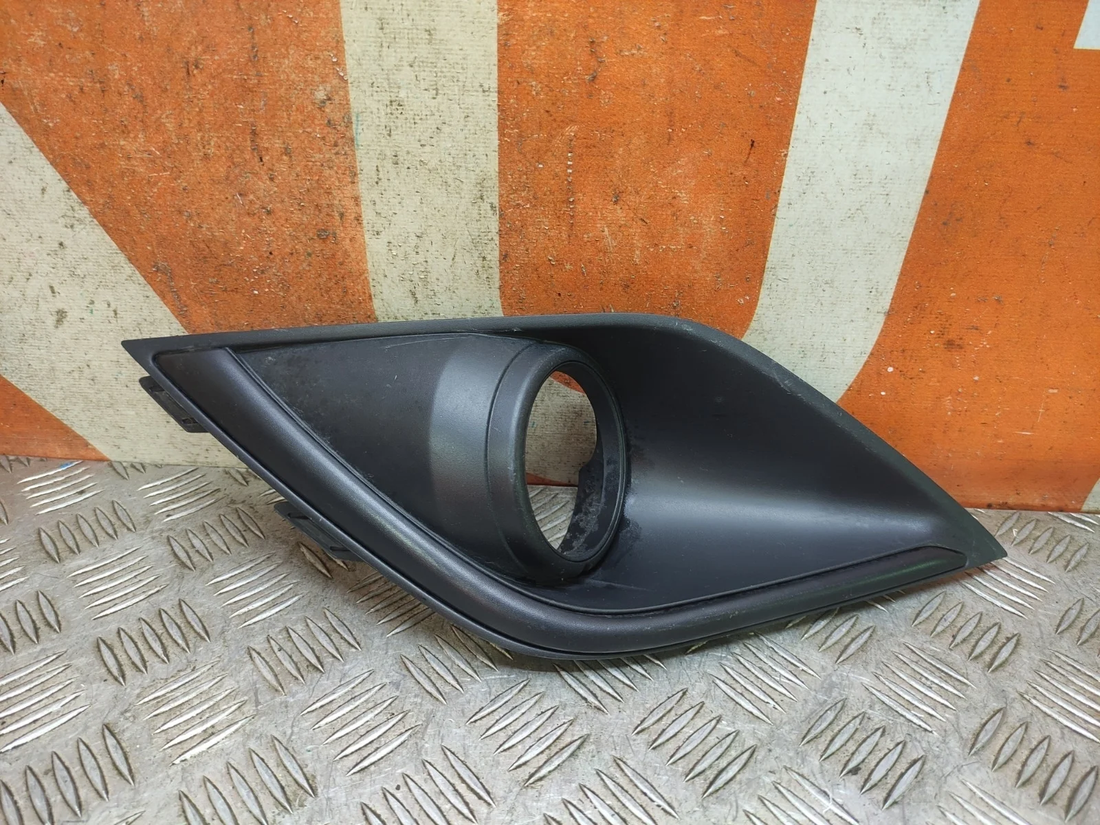 Окантовка птф Mitsubishi Outlander 2018-нв 3