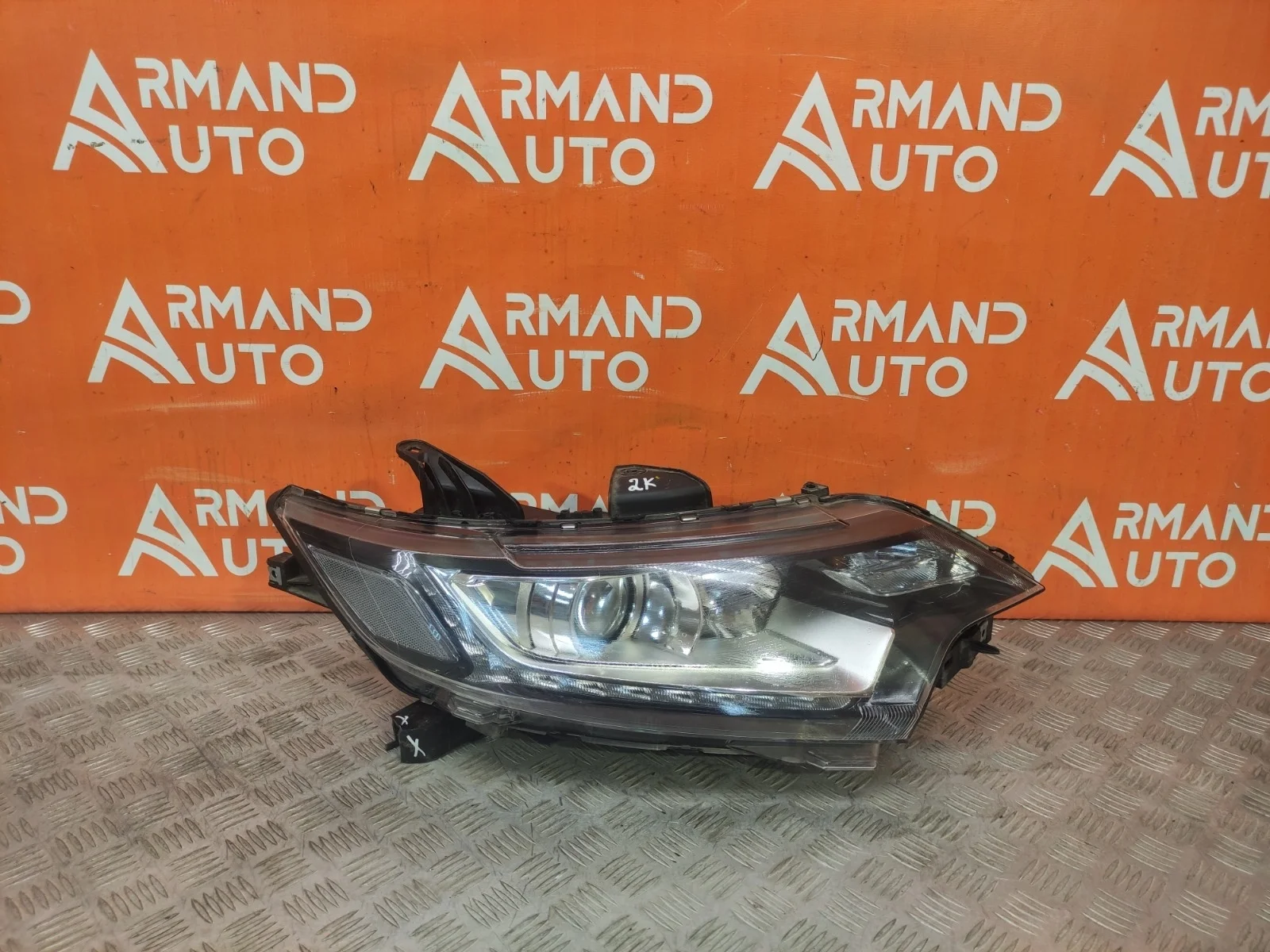 Фара Mitsubishi Outlander 2015-нв 3