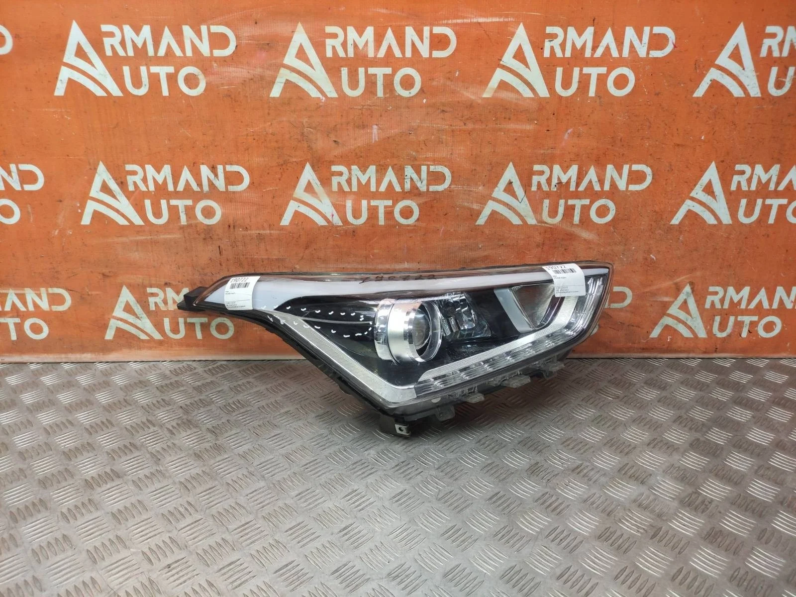 Фара HYUNDAI Creta 2016-2021