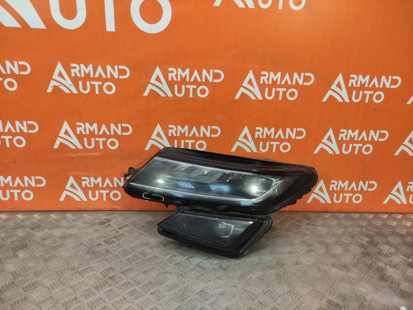 Фара Skoda Kodiaq 2016-2022