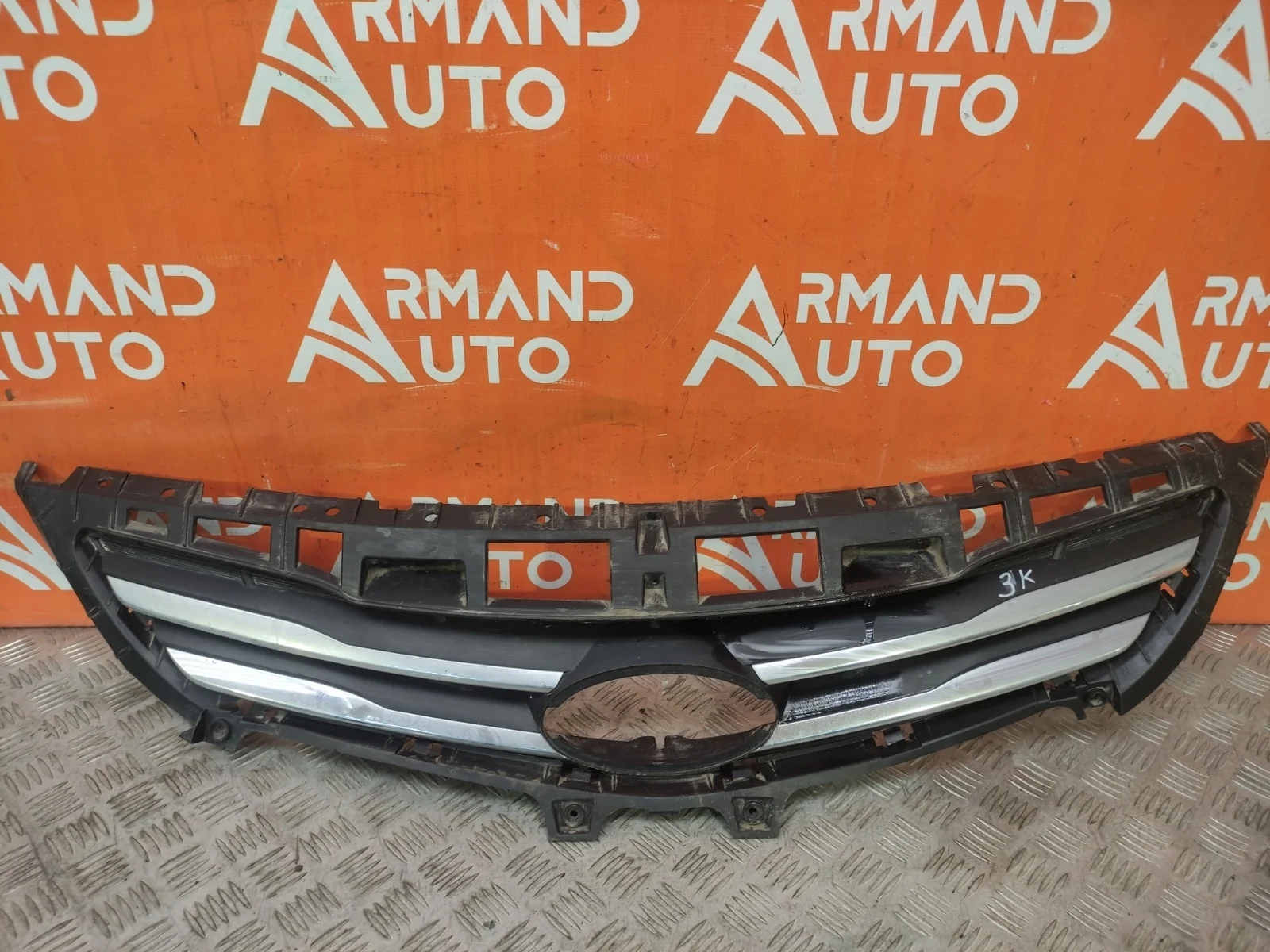 Решетка радиатора Hyundai Solaris 2014-2017