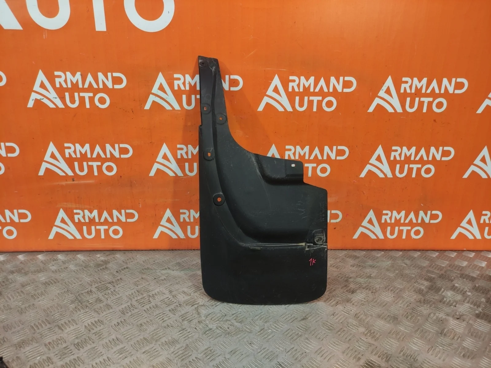 Брызговик Toyota Land Cruiser 2007-2015