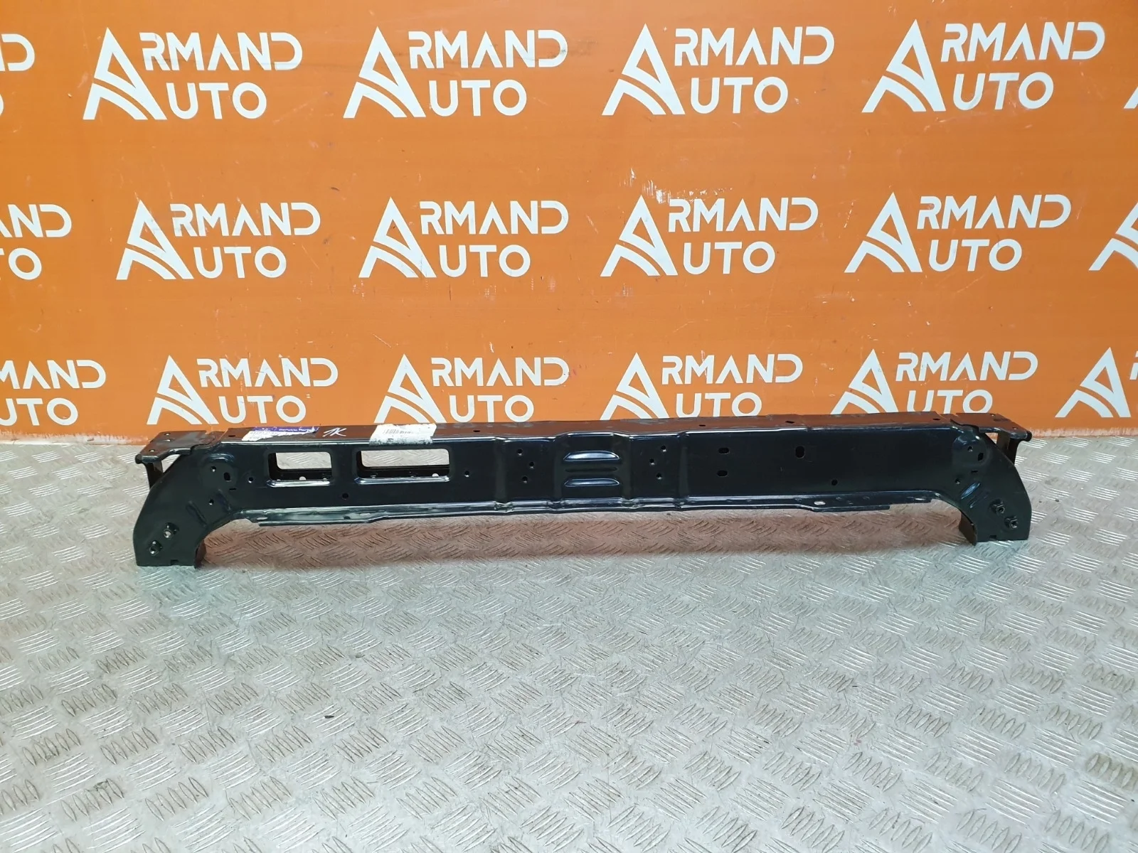 Панель передняя (суппорт радиатора) верхняя Hyundai Tucson 2015-2021 3