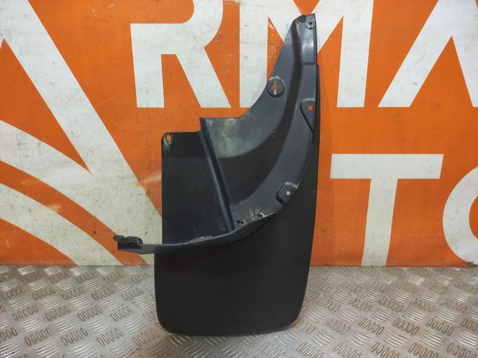 Брызговик Toyota Land Cruiser Prado 2009-нв 150