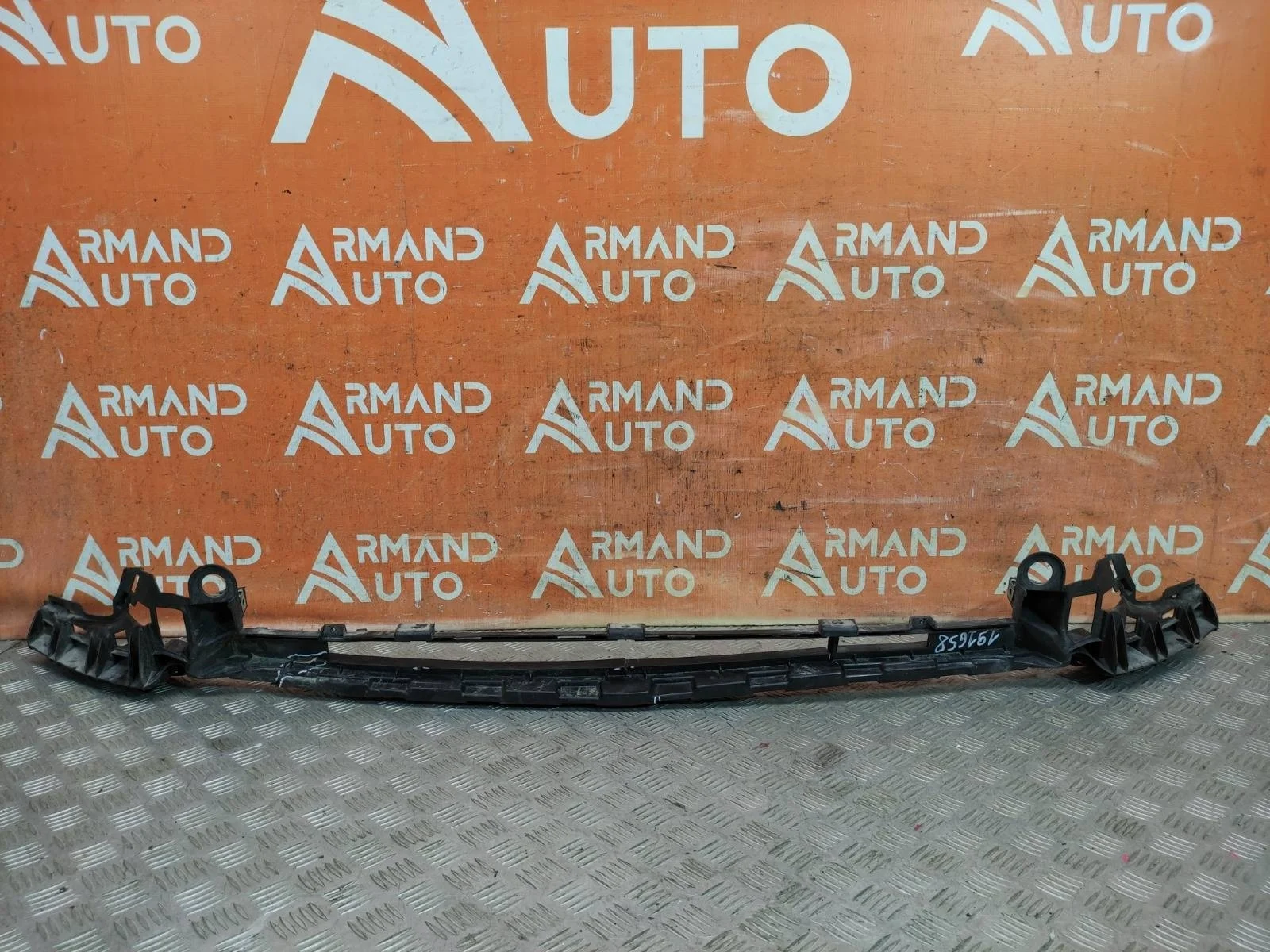 Кронштейн бампера Mercedes -Class 2016-нв W213