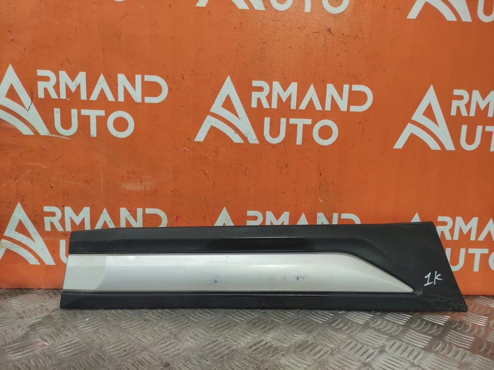 Молдинг двери Mitsubishi Outlander 2015-нв 3