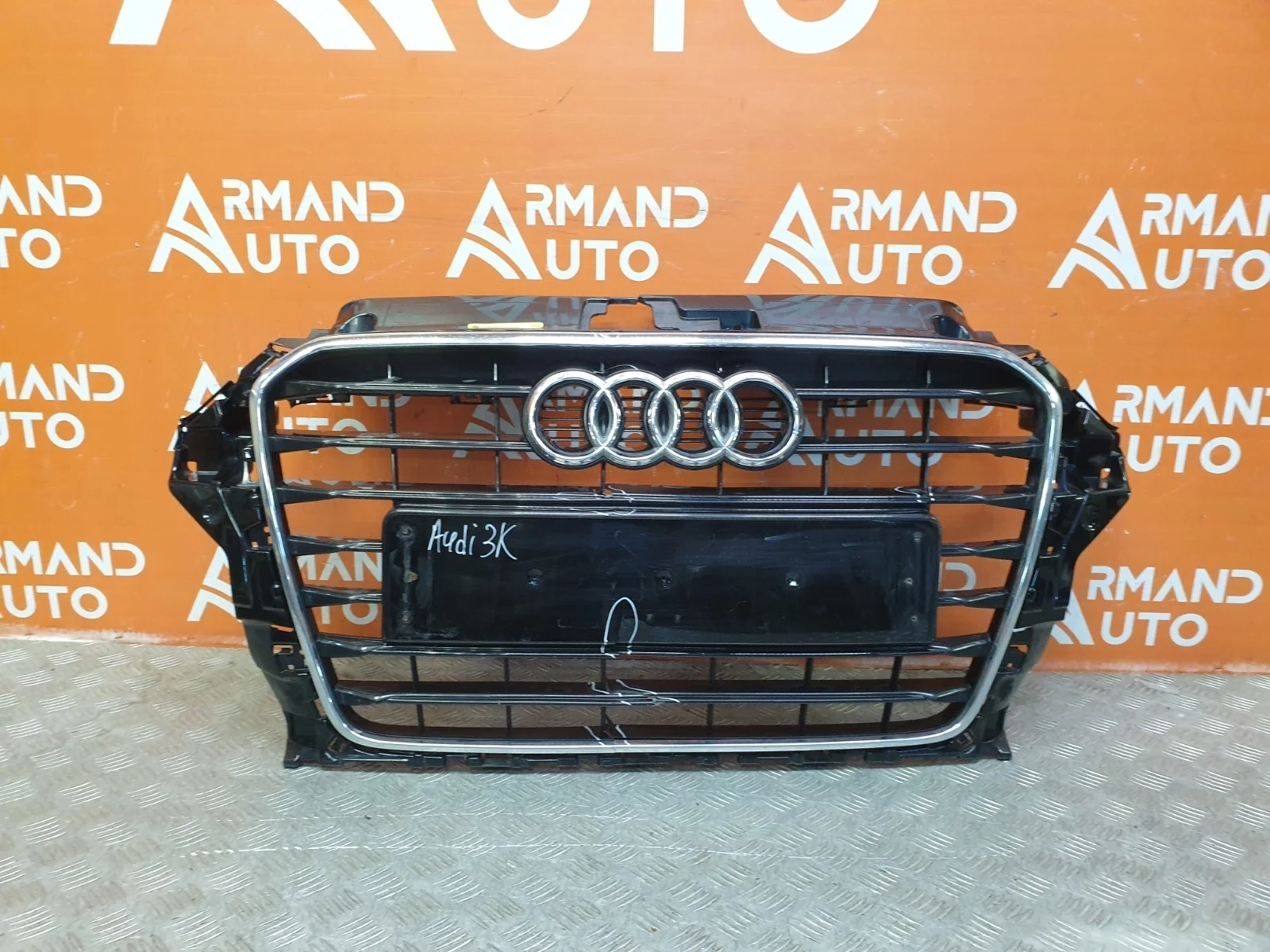 Решетка радиатора Audi A3 2012-2016 8V