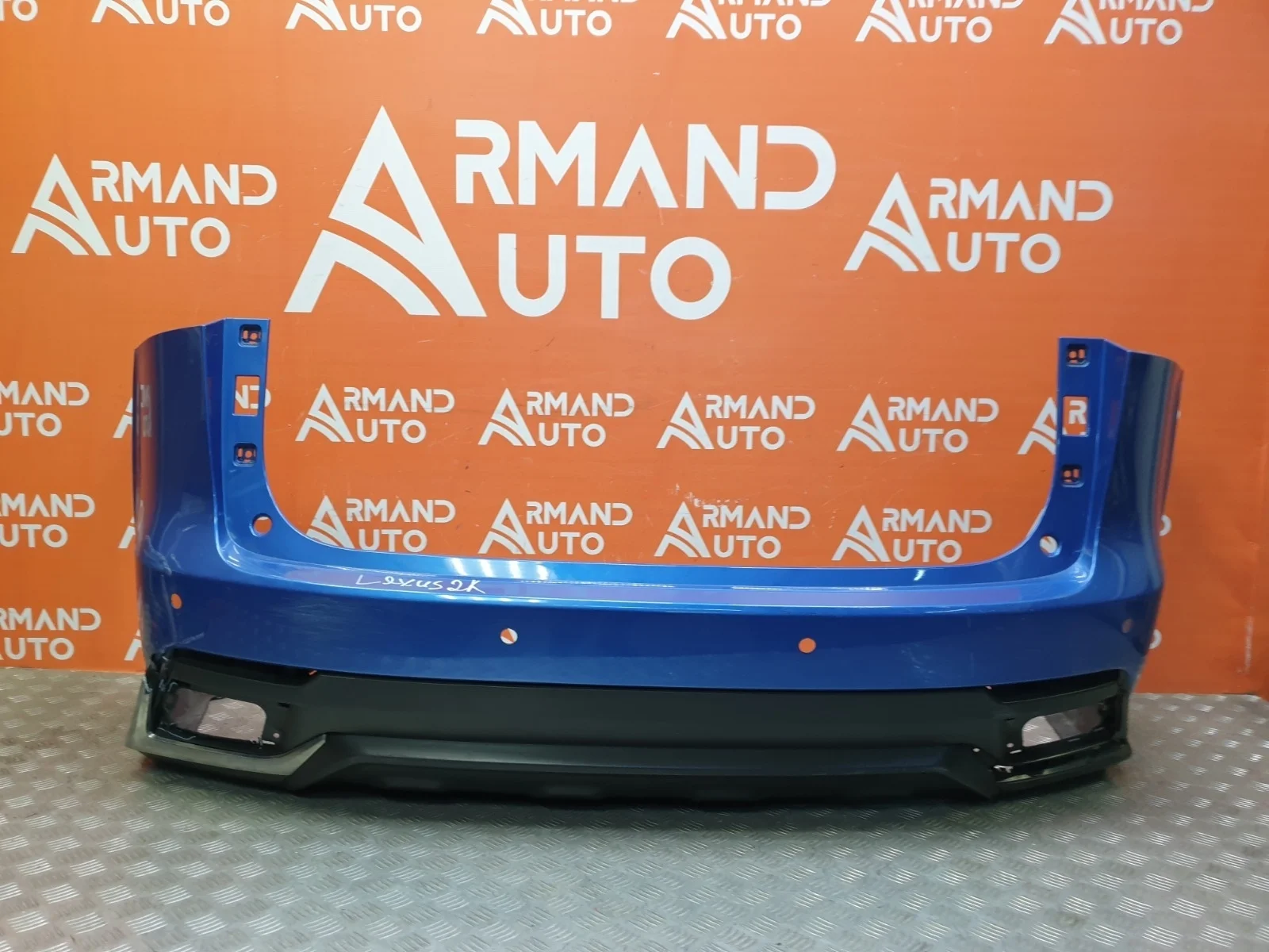 Бампер Lexus NX 2017-2021