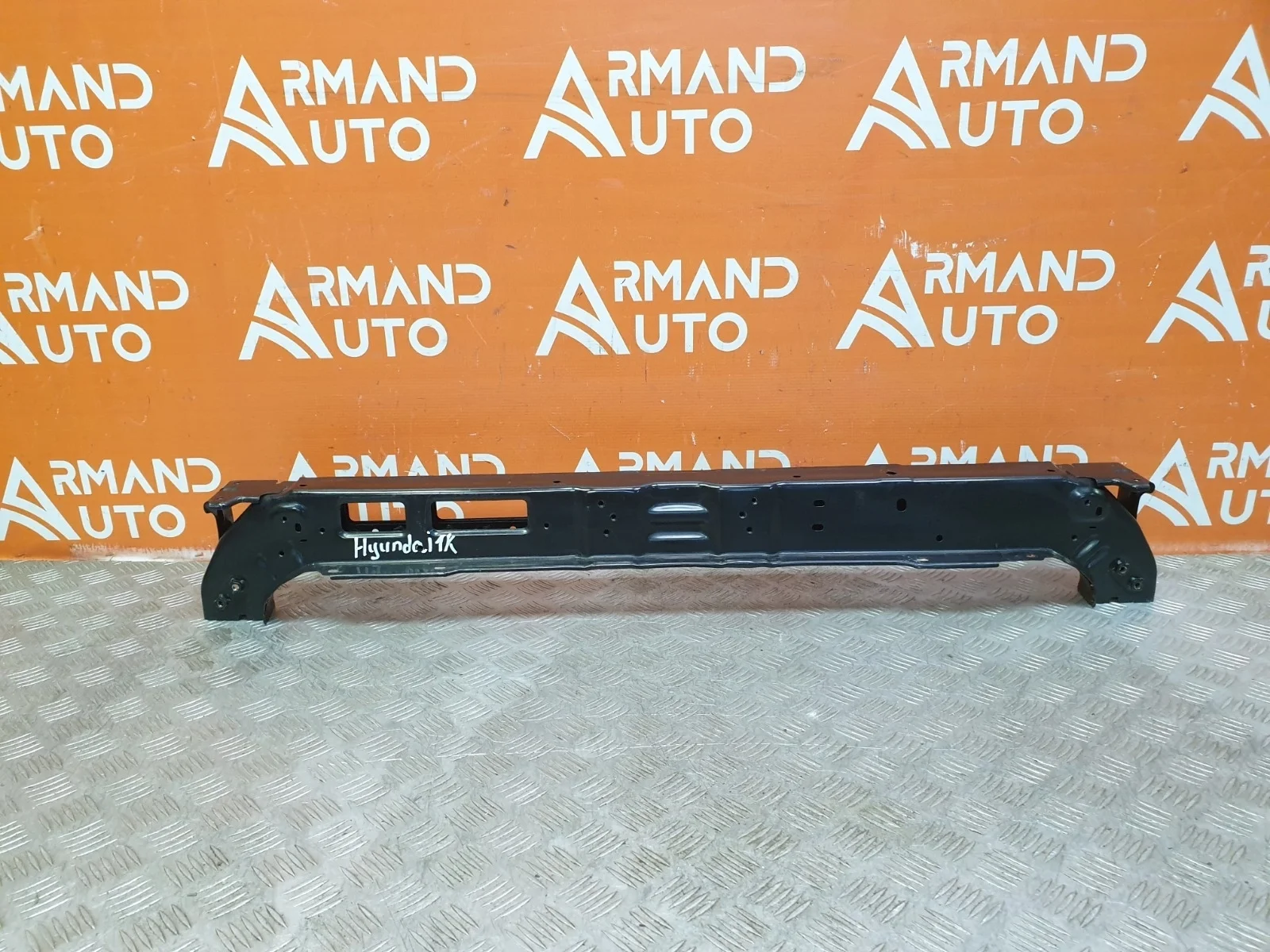 Панель передняя (суппорт радиатора) верхняя Hyundai Tucson 2015-2021 3
