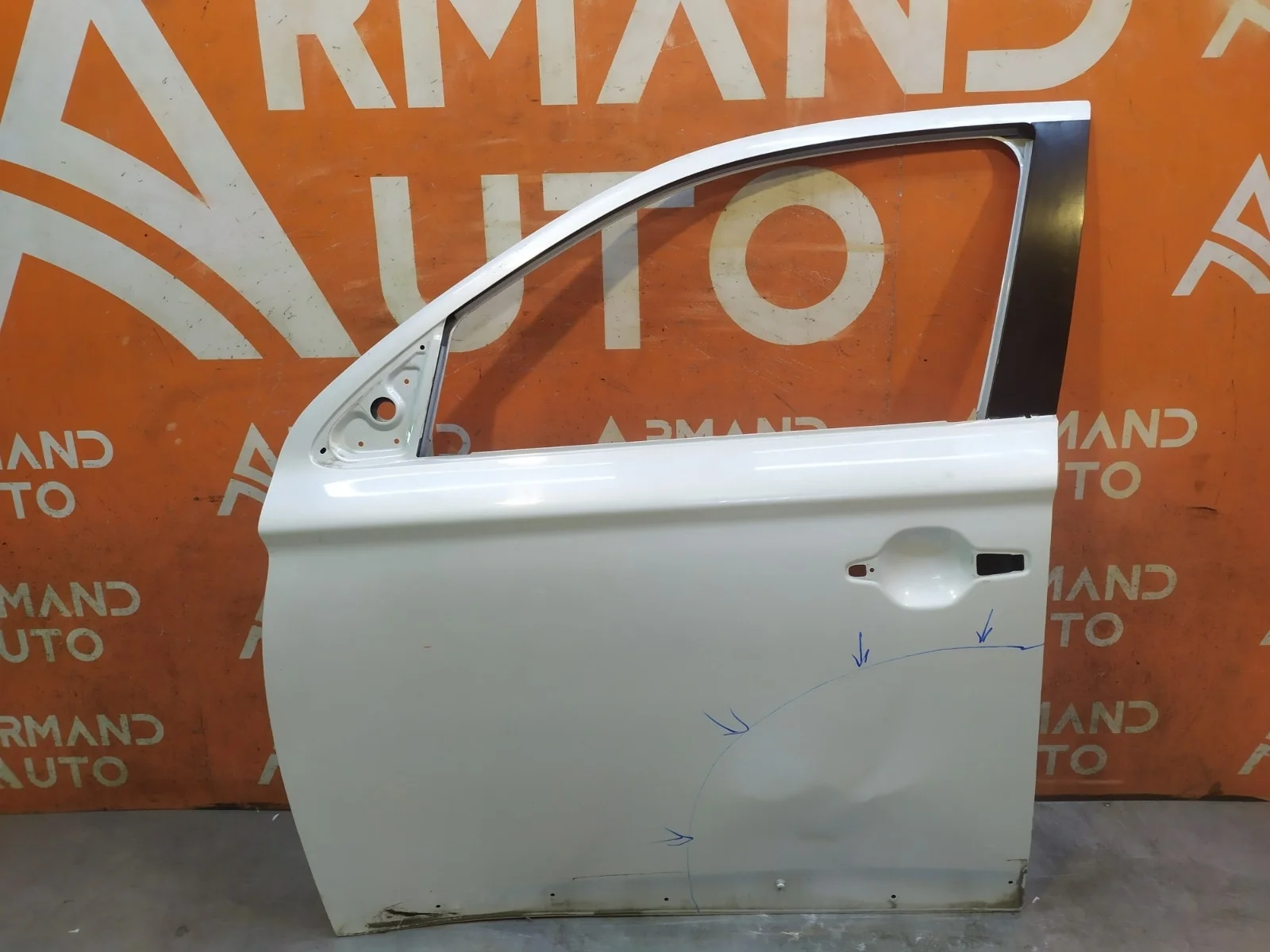 Дверь Mitsubishi Outlander 2015-нв 3