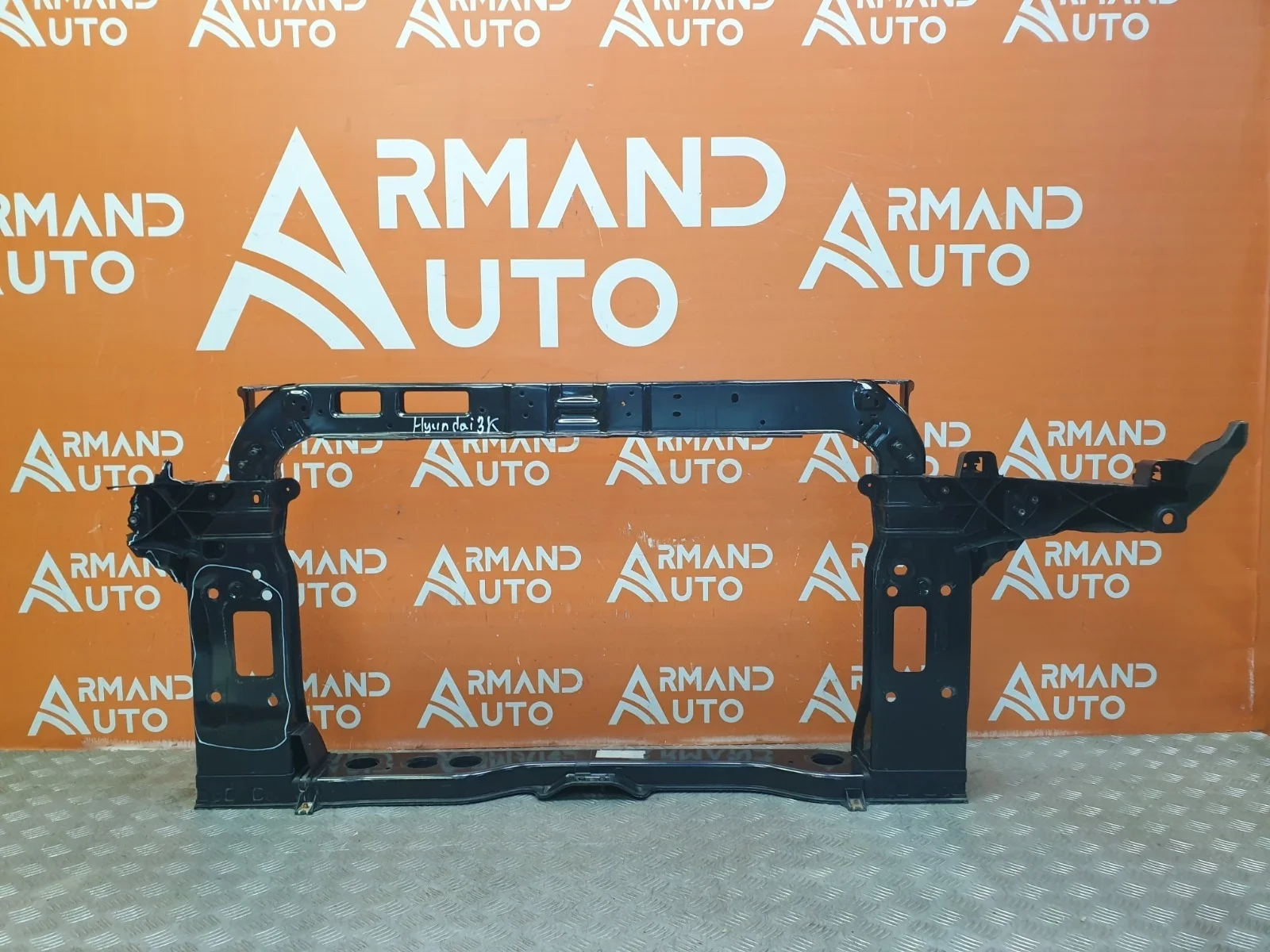 Панель передняя (суппорт радиатора) Hyundai Tucson 2015-2021 3