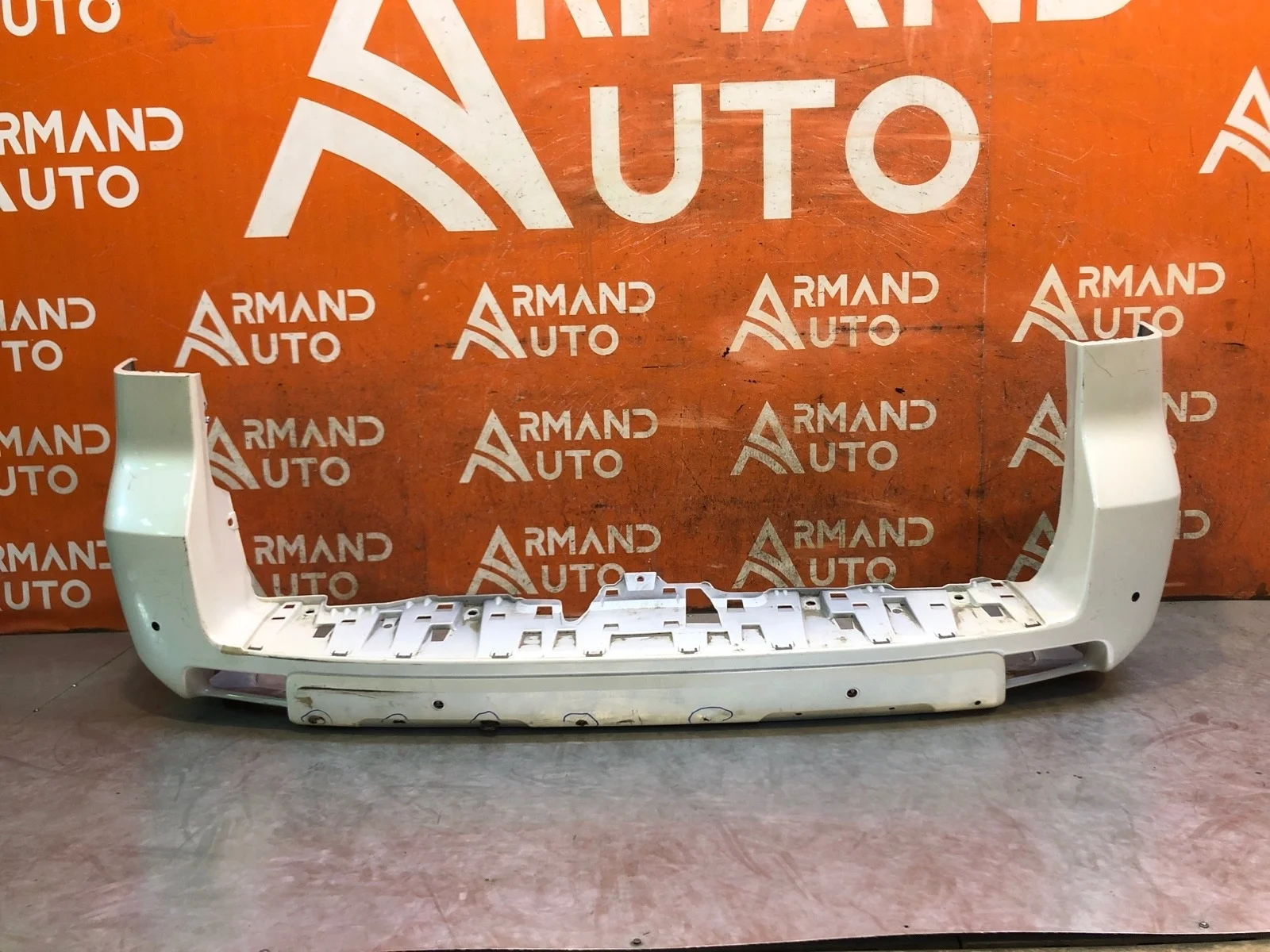 Бампер Toyota Land Cruiser Prado 2017-нв 150