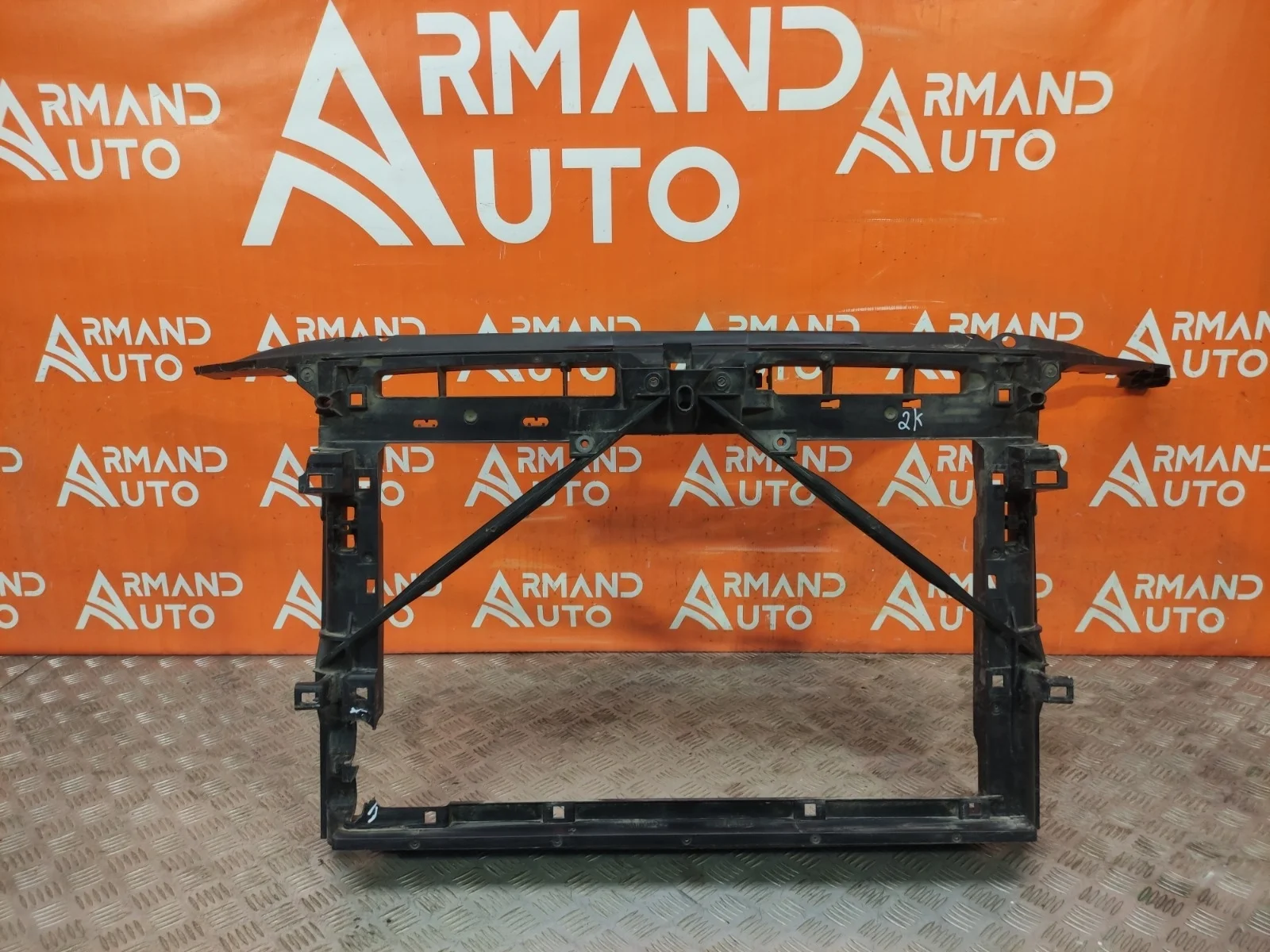 Панель передняя (суппорт радиатора) skoda Octavia 2013-2020 A7 (5E)