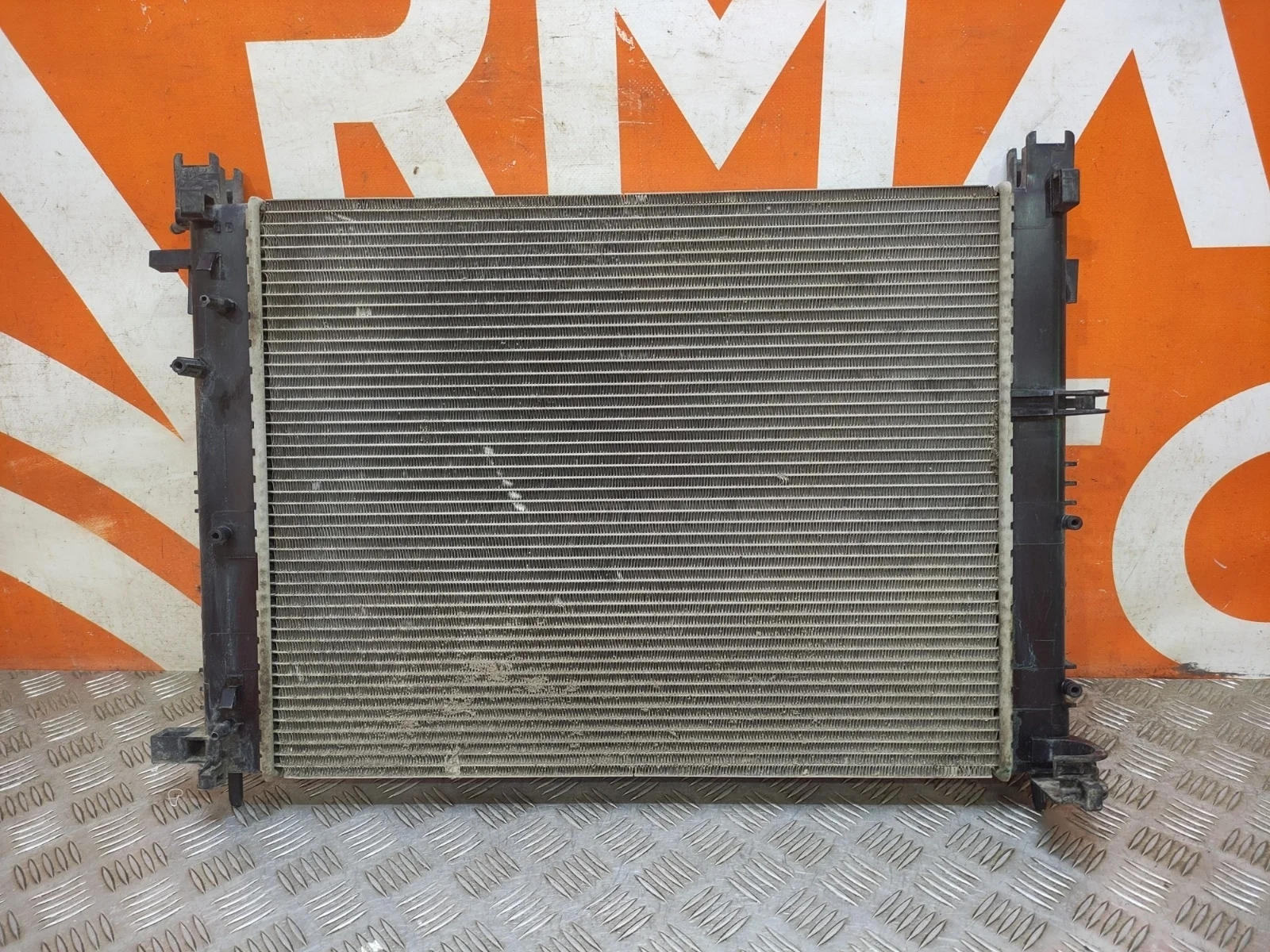Радиатор двигателя (двс) Renault Arkana 2019-нв