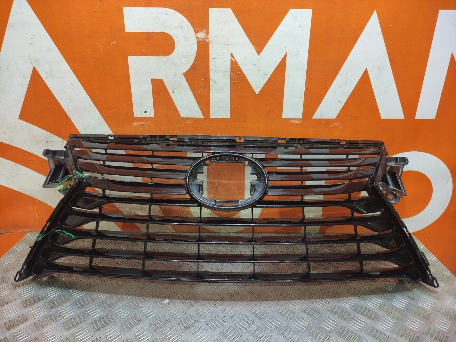 Решетка радиатора LEXUS RX 2015-2019 4