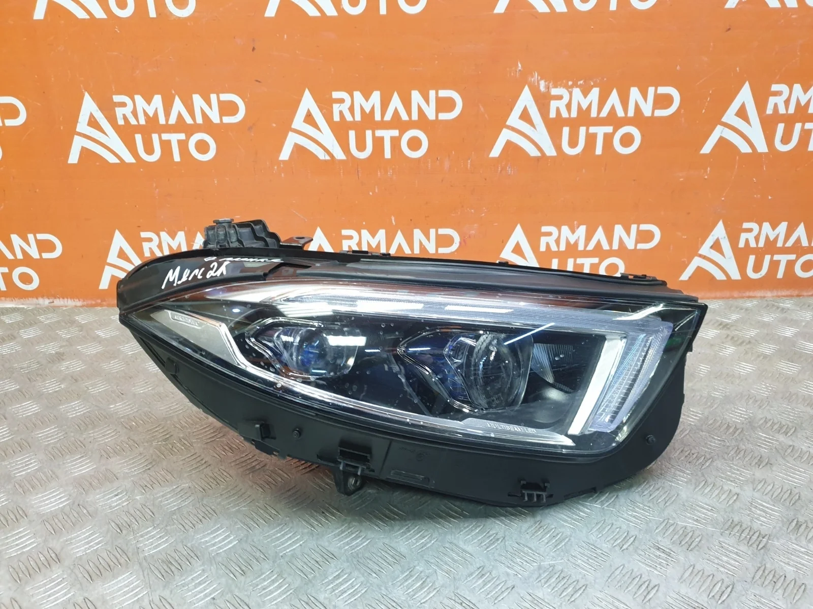 Фара Mercedes CLS-Class 2017-нв C257