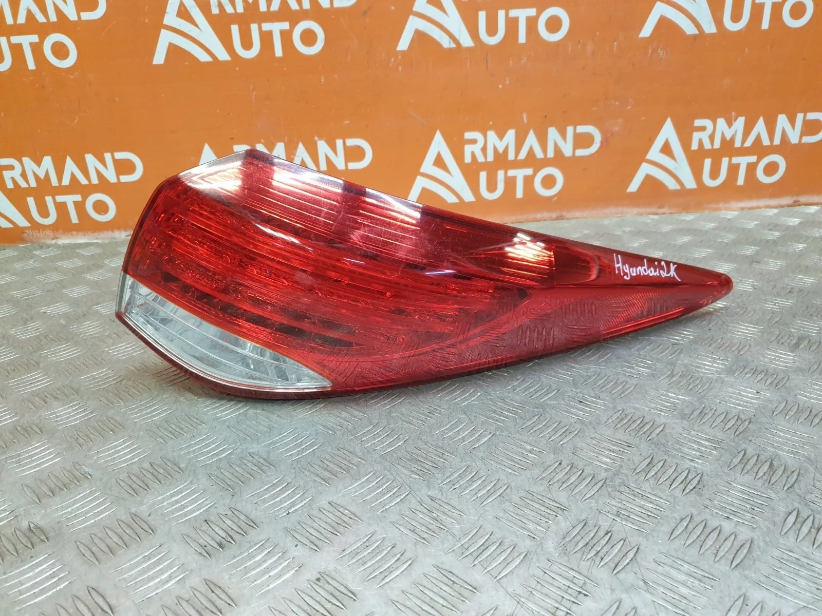 Фонарь внешний Hyundai I40 2011-2015 DF