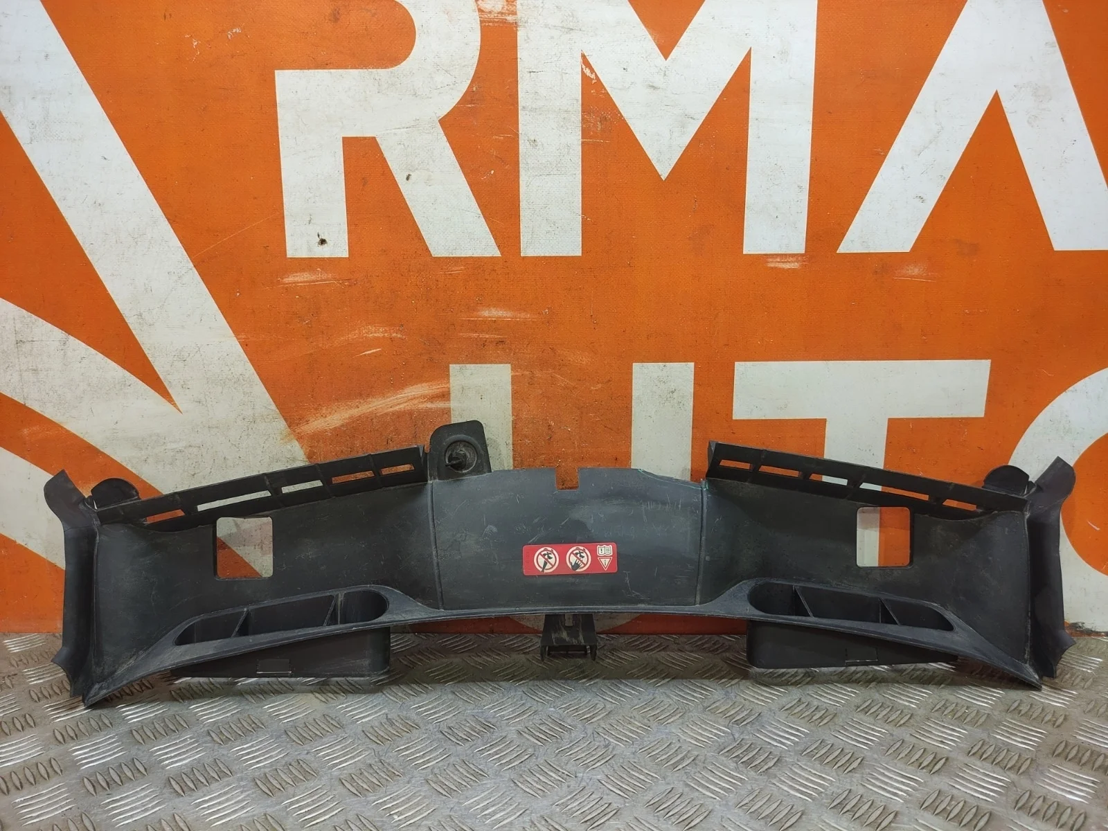 Воздухозаборник Mercedes GLK-Class 2008-2015 X204