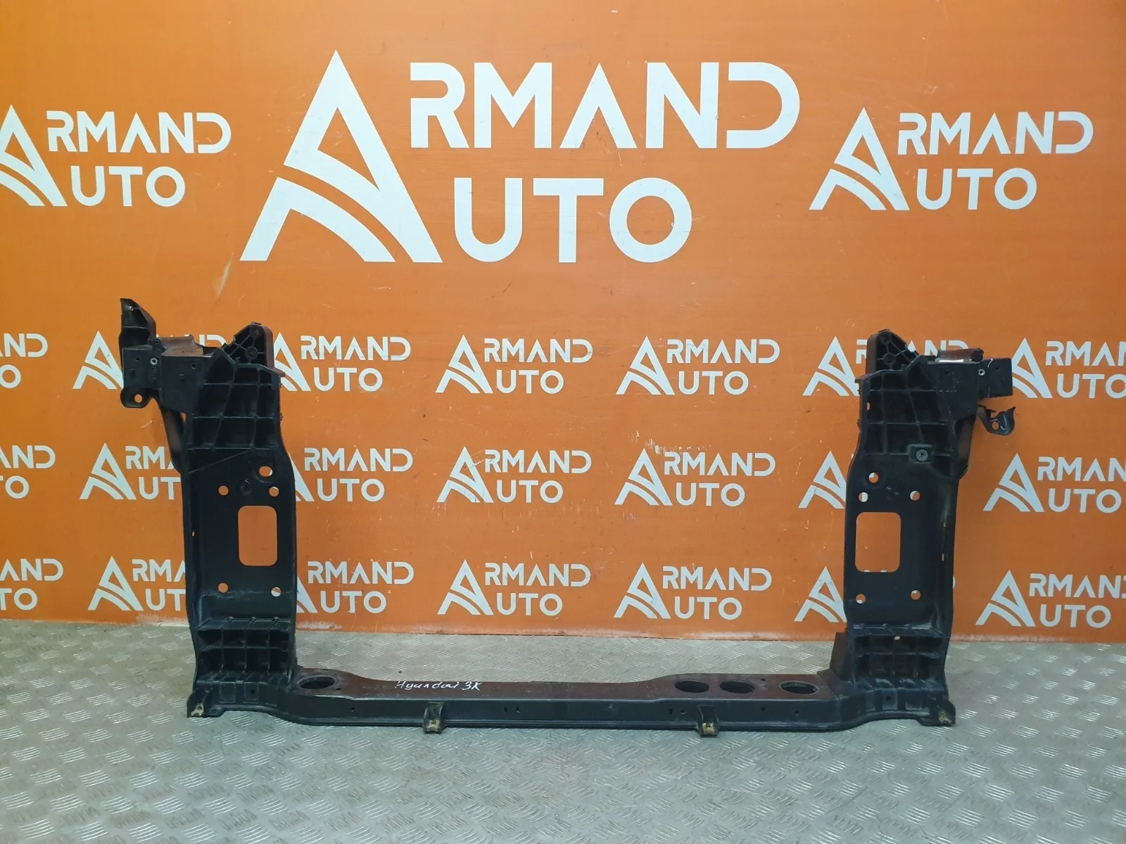 Панель передняя (суппорт радиатора) Hyundai Tucson 2015-2021 3