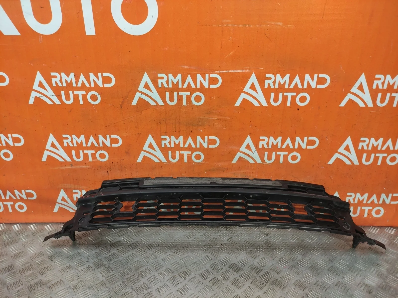 Решетка бампера Skoda Kodiaq 2016-нв