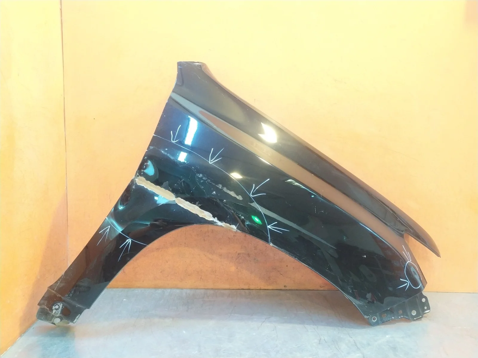 Крыло Toyota Land Cruiser Prado 2017-нв 150