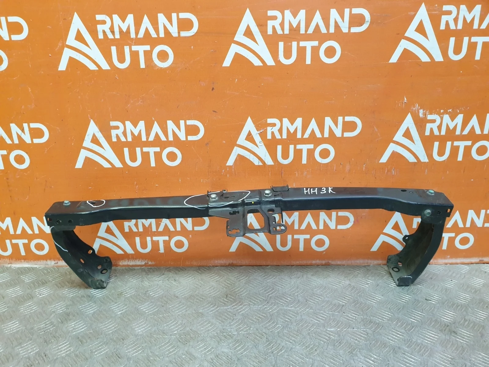 Усилитель бампера верхний Mitsubishi Pajero Sport 2015-2021 3