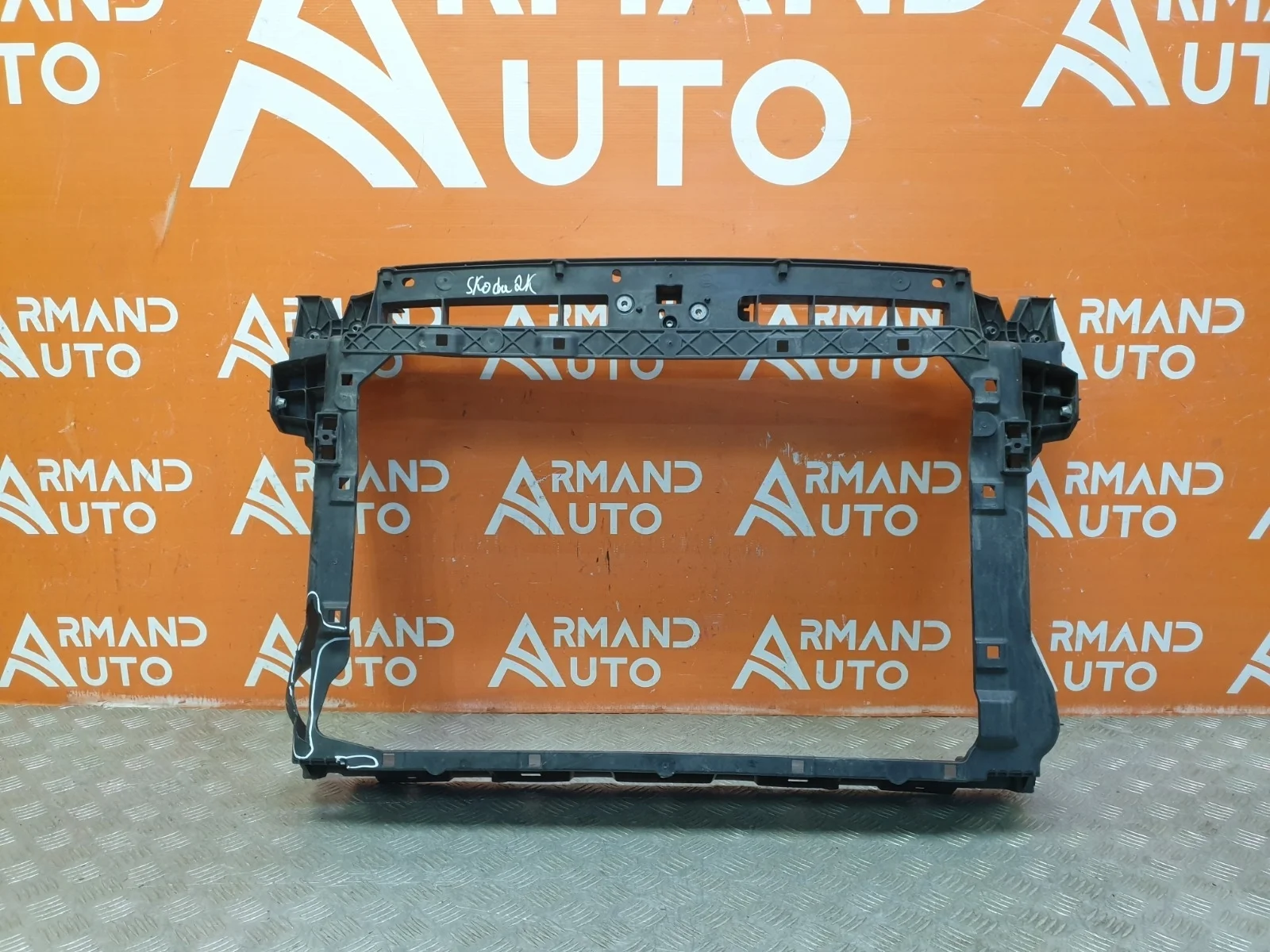 Панель передняя (суппорт радиатора) Skoda Kodiaq 2016-нв
