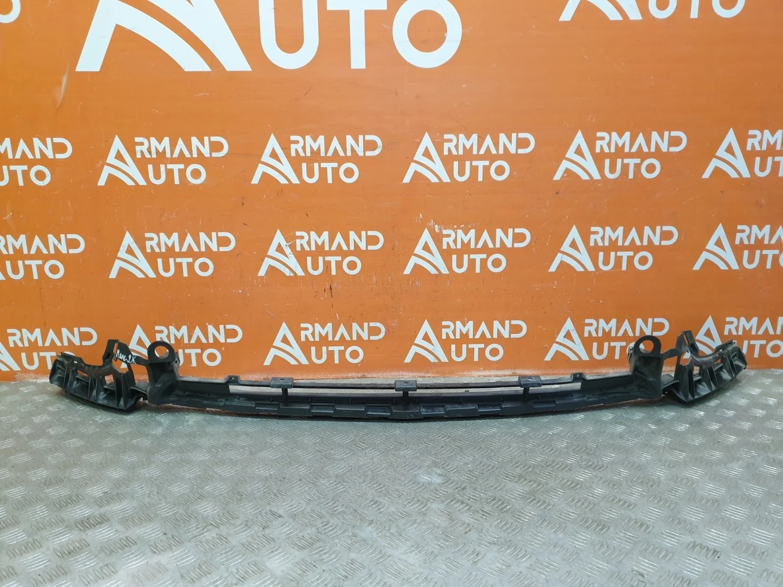 Кронштейн бампера Mercedes -Class 2016-нв W213