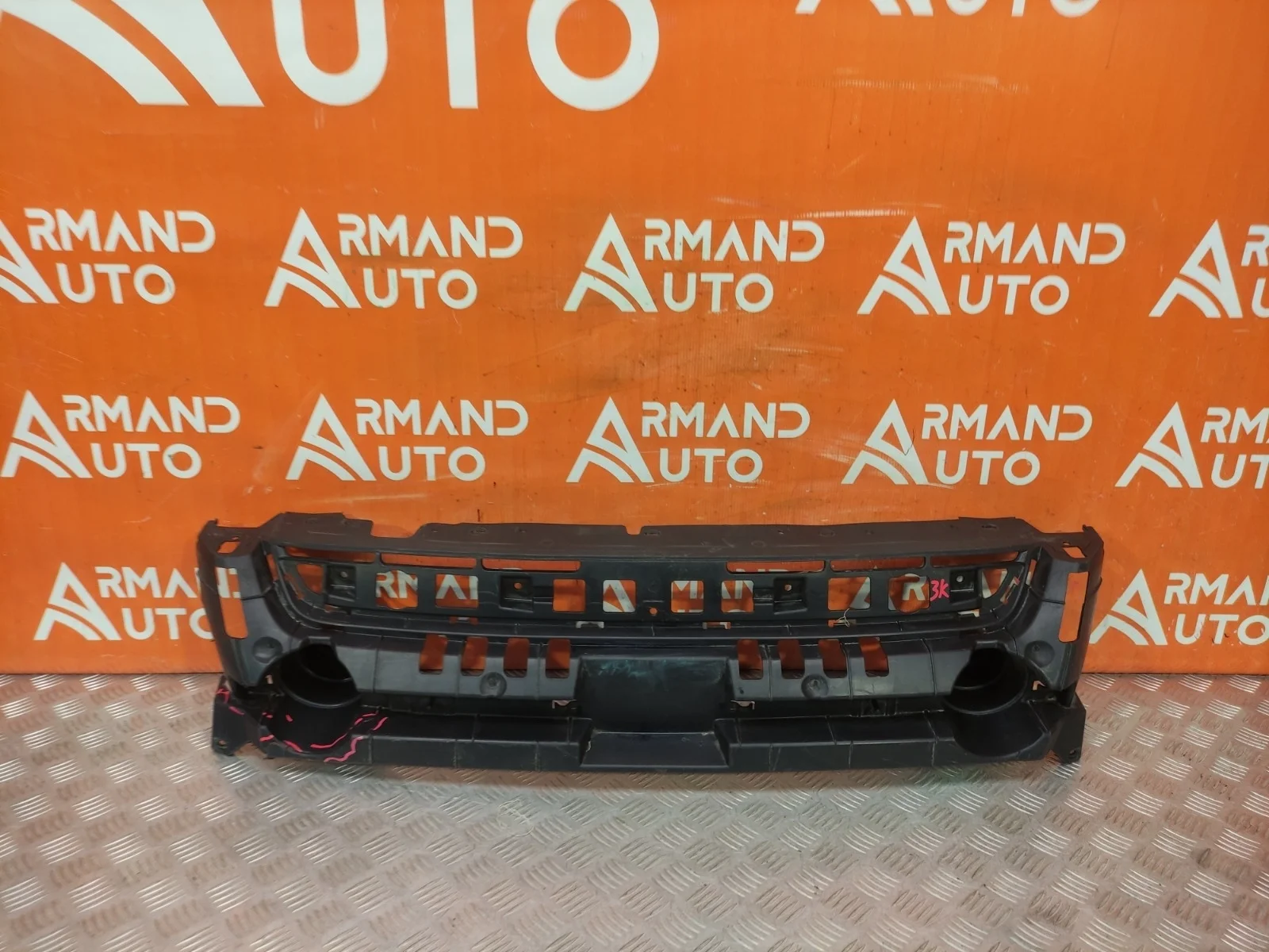 Кронштейн решетки радиатора FORD Kuga 2012-2016 CBS