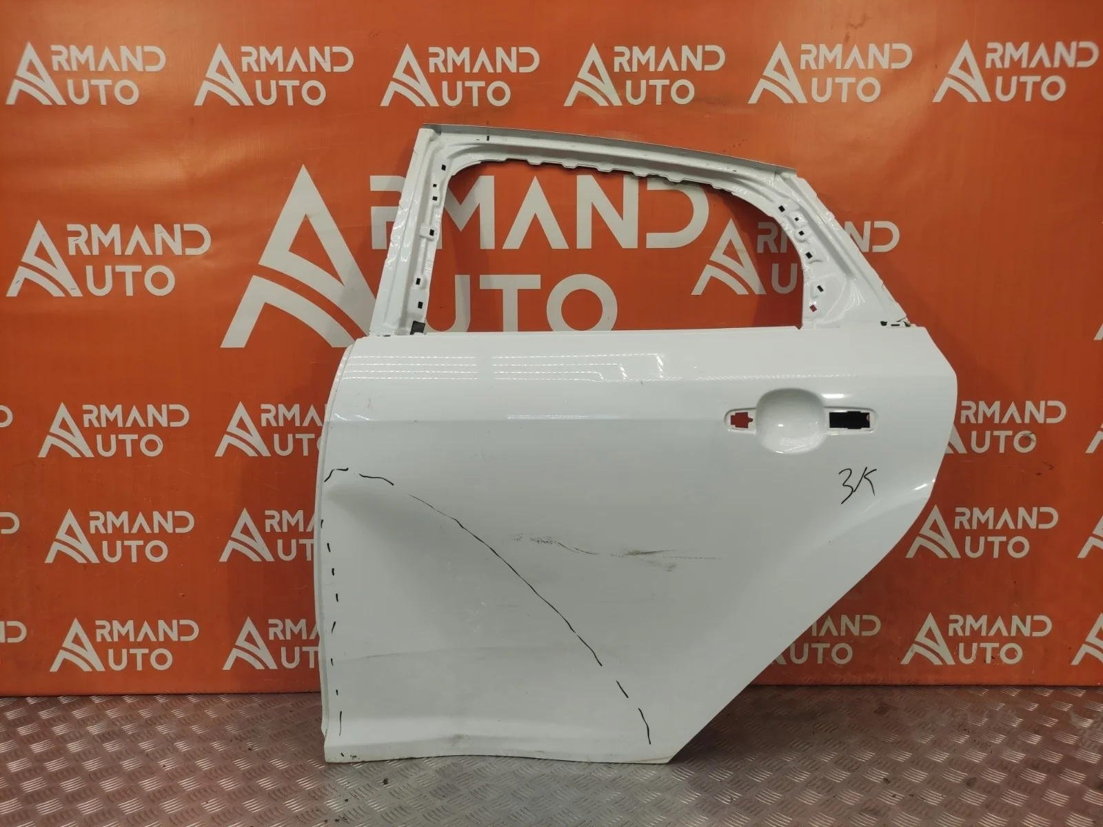 Дверь Ford Focus 2011-2019 3