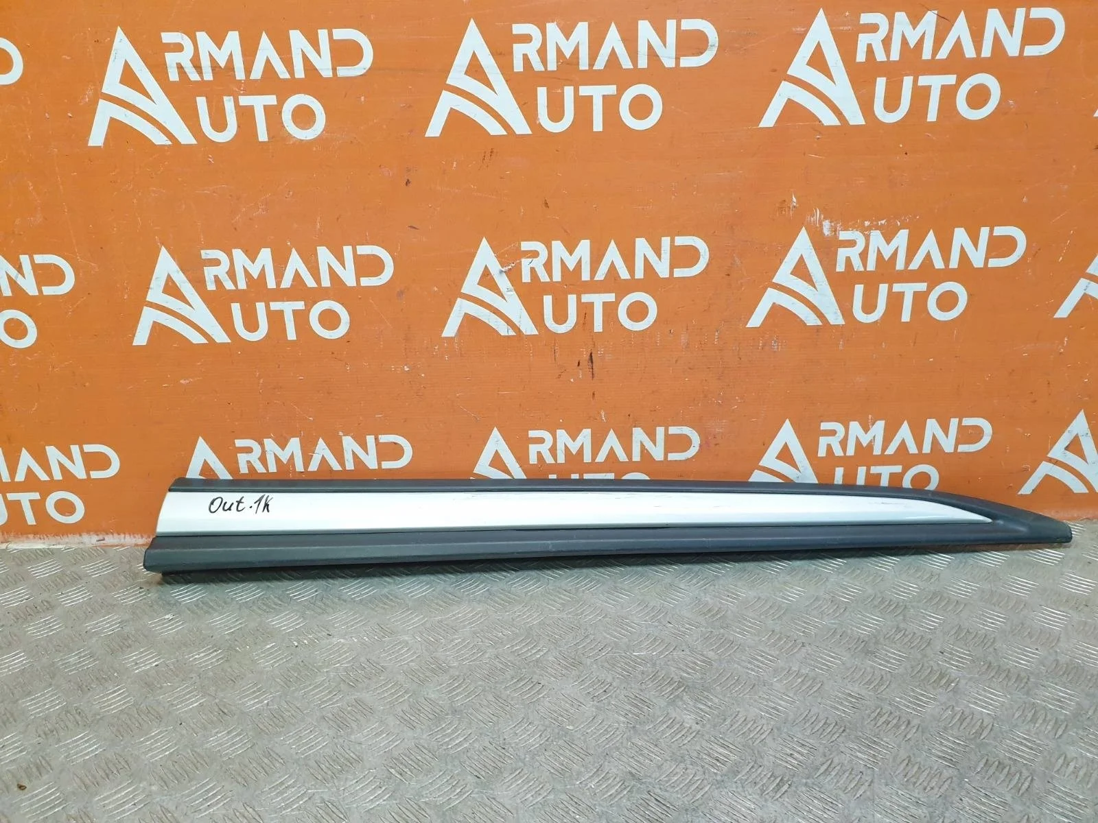 Молдинг двери Mitsubishi Outlander 2015-нв 3