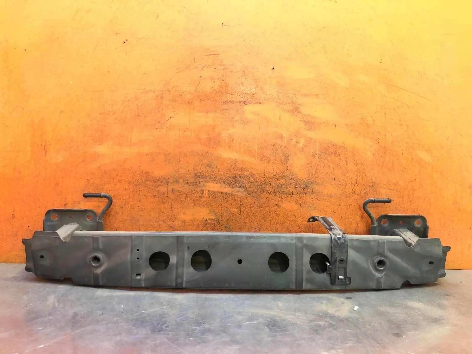 Усилитель бампера Mazda CX-5 2011-2017