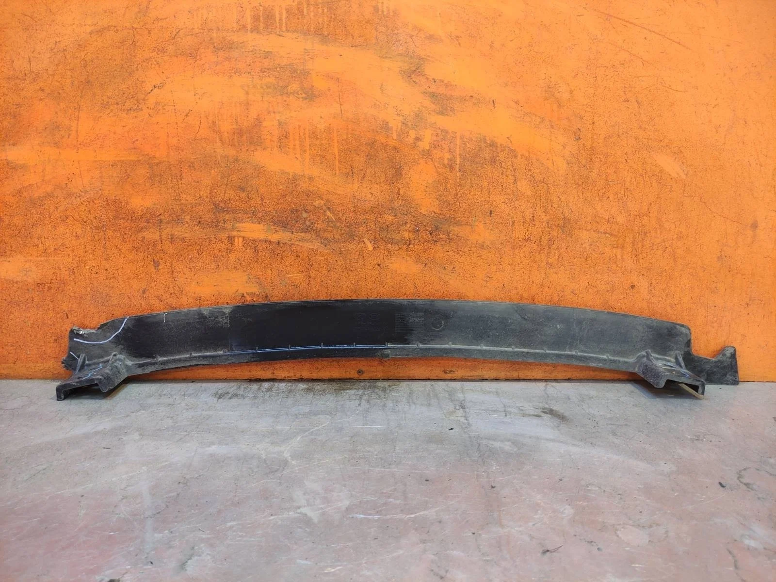 Усилитель бампера нижний Hyundai Creta 2016-2021