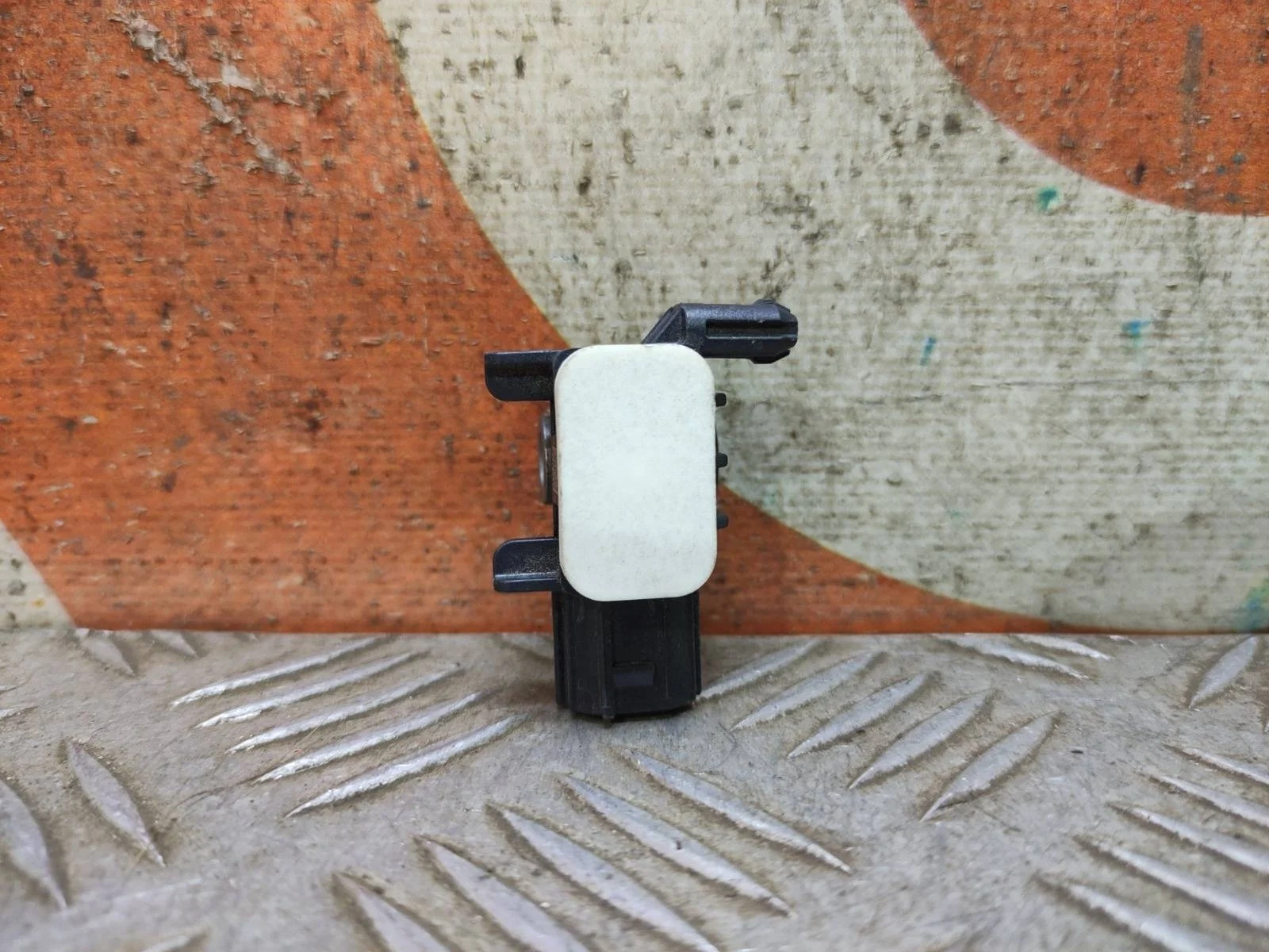 Датчик удара Mitsubishi ASX 2010-нв GA0