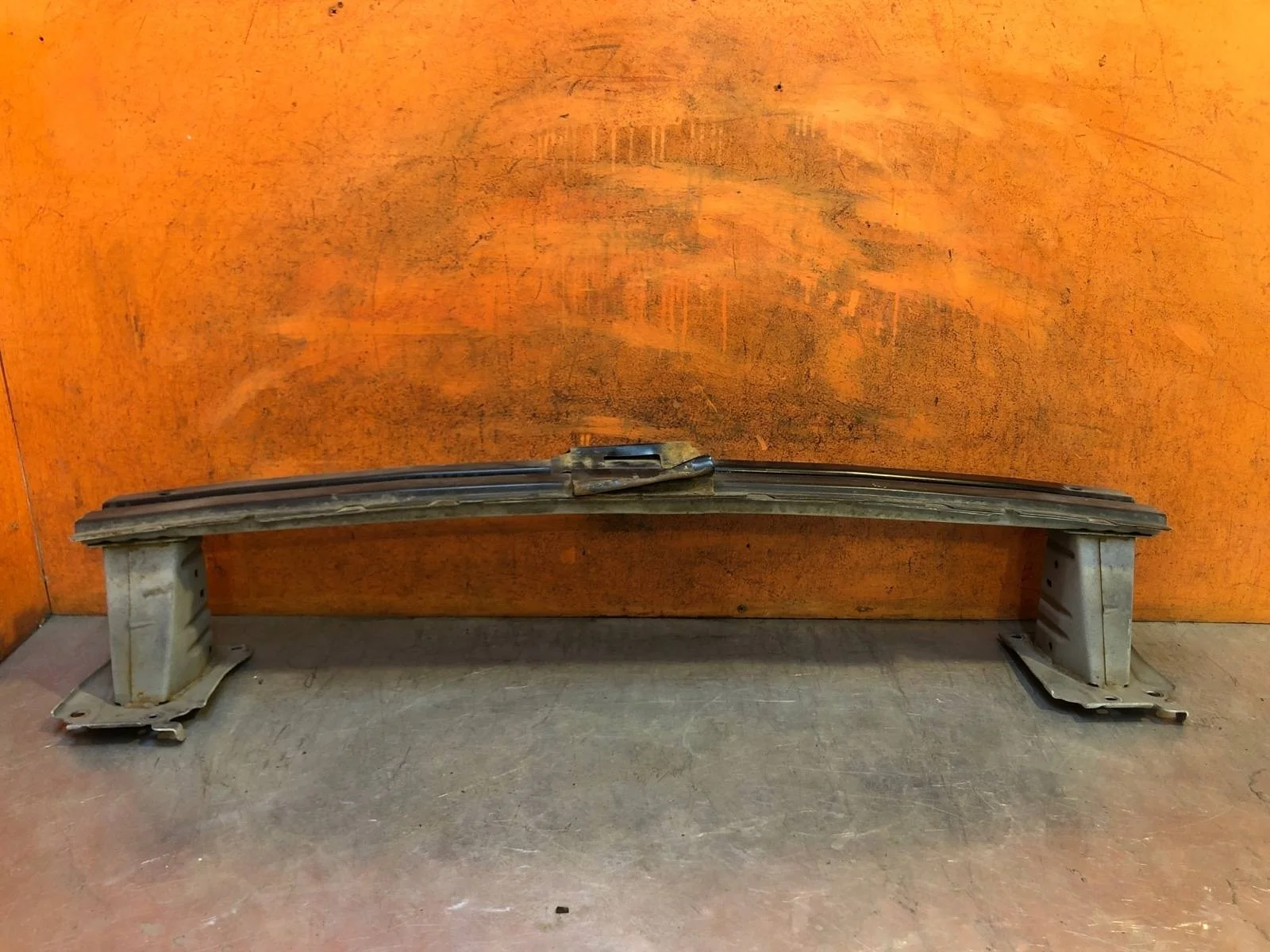 Усилитель бампера Mitsubishi Outlander 2012-нв 3